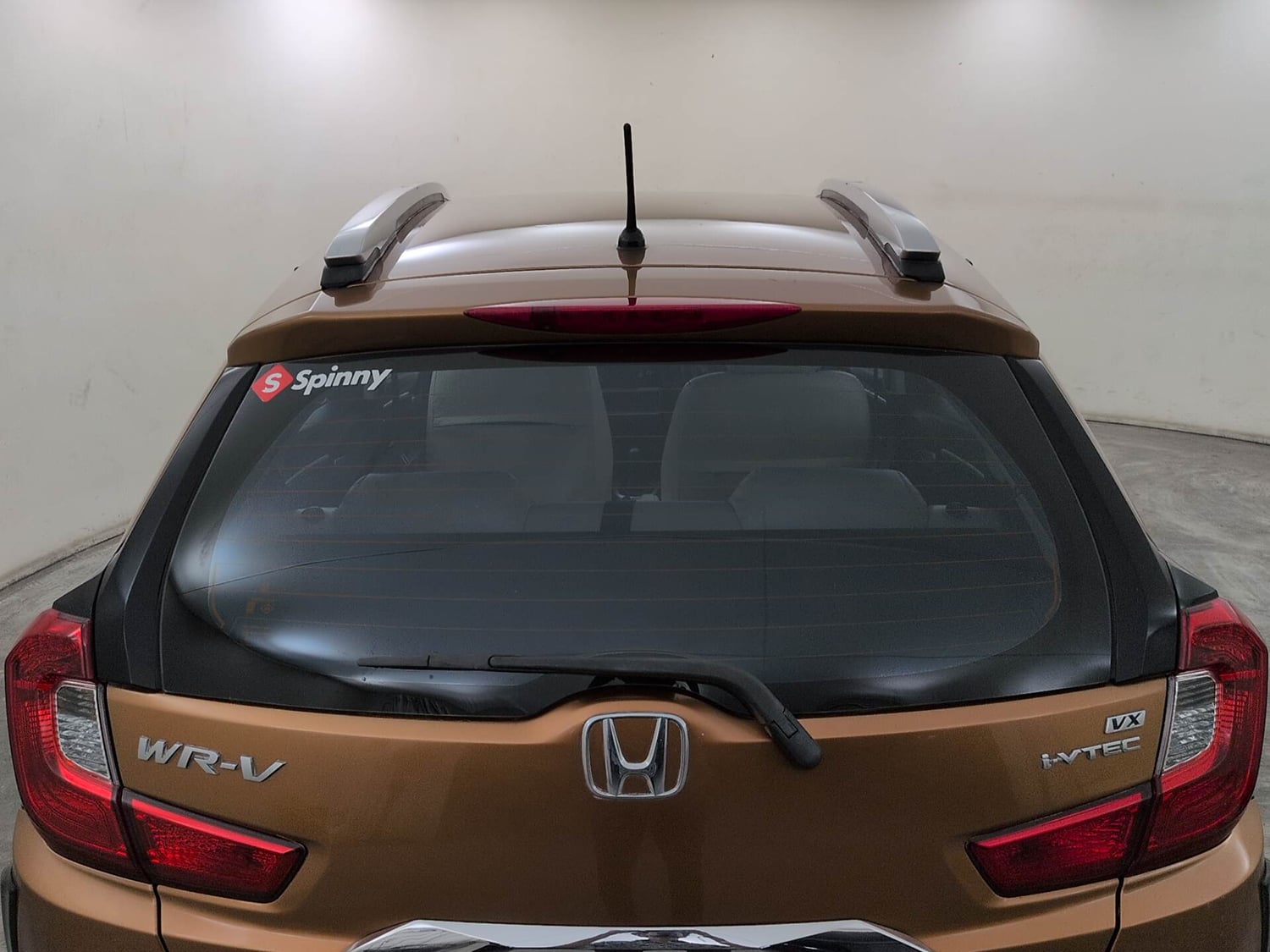 Used 2017 Honda WR-V VX MT Petrol Petrol Manual exterior BACK WINDSHIELD VIEW