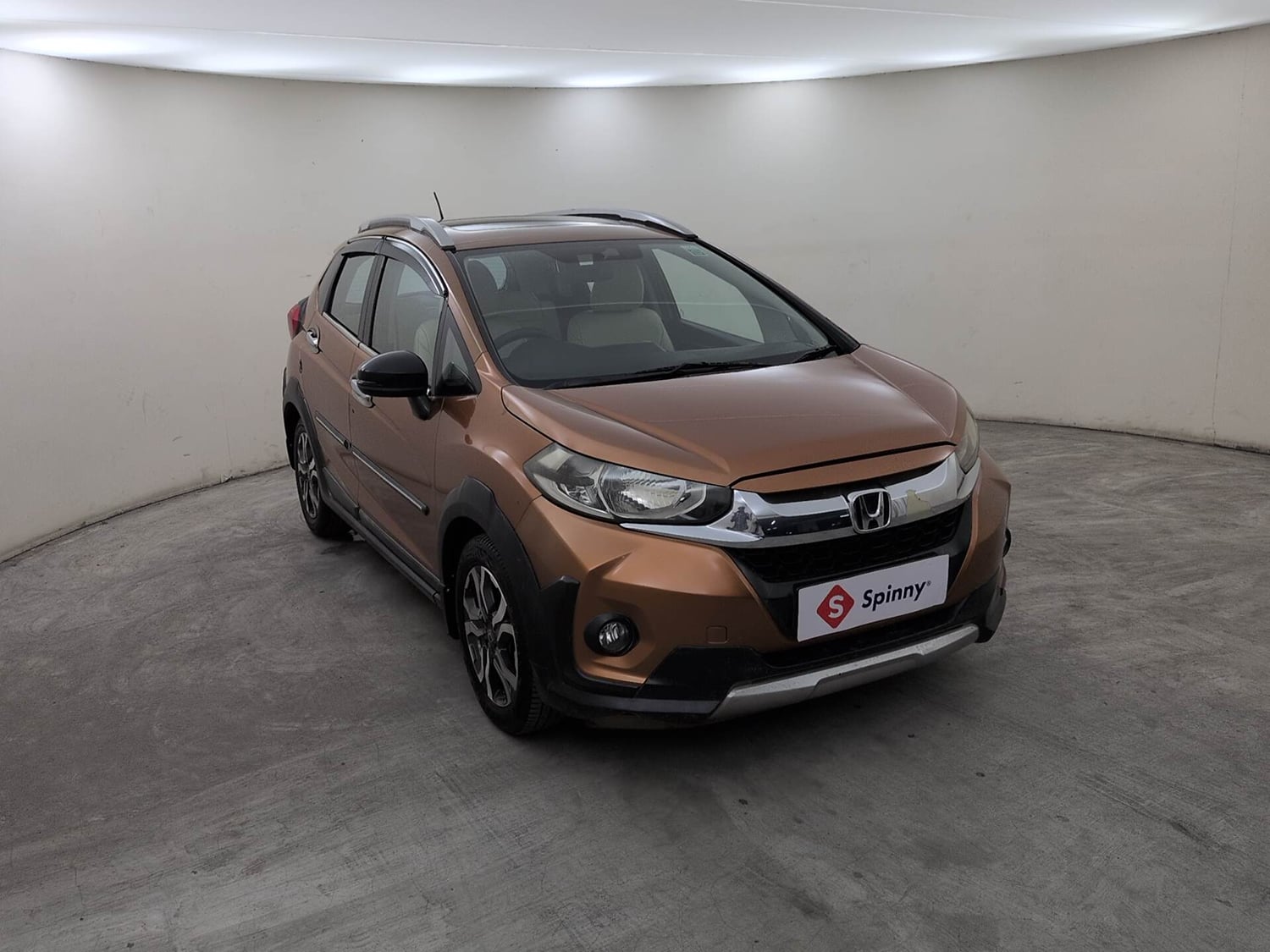 Used 2017 Honda WR-V VX MT Petrol Petrol Manual exterior RIGHT FRONT CORNER VIEW