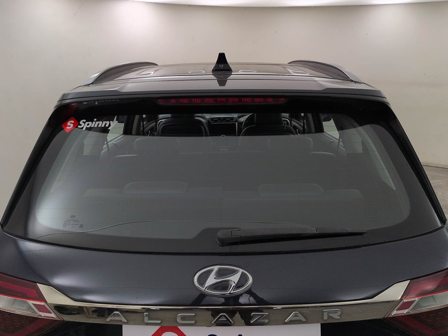 Used 2022 Hyundai Alcazar Signature (O) 7 Seater 2.0 Petrol AT Petrol Automatic exterior BACK WINDSHIELD VIEW