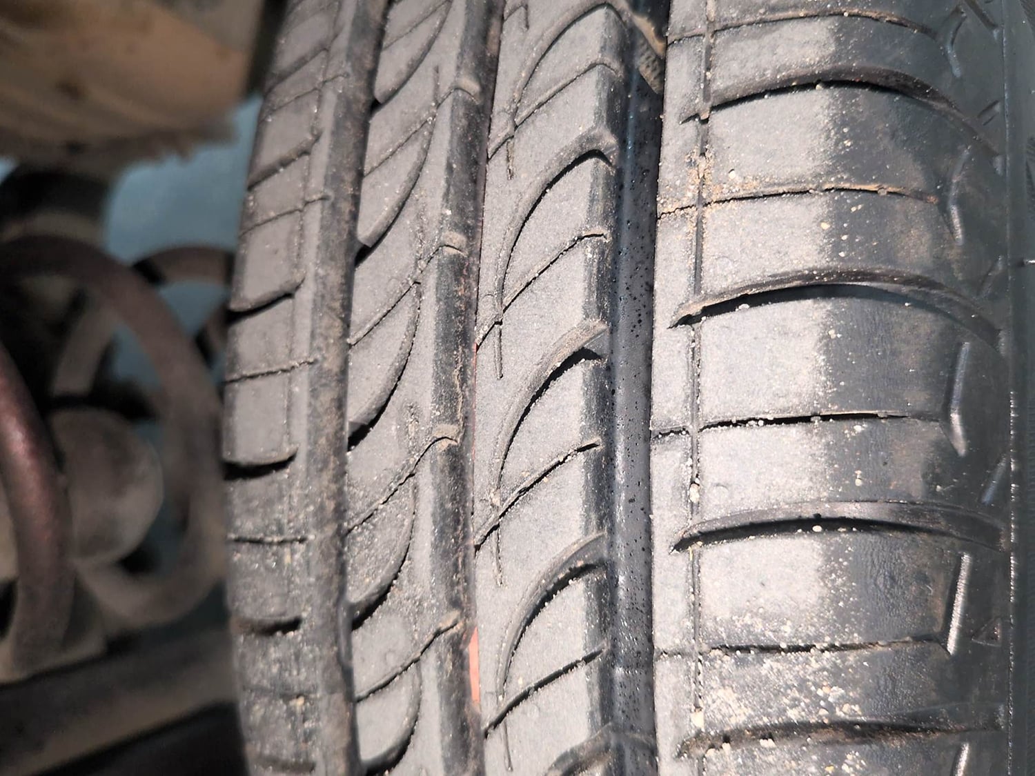 Used 2016 Tata Nano Twist XT Petrol Manual tyres LEFT REAR TYRE TREAD VIEW