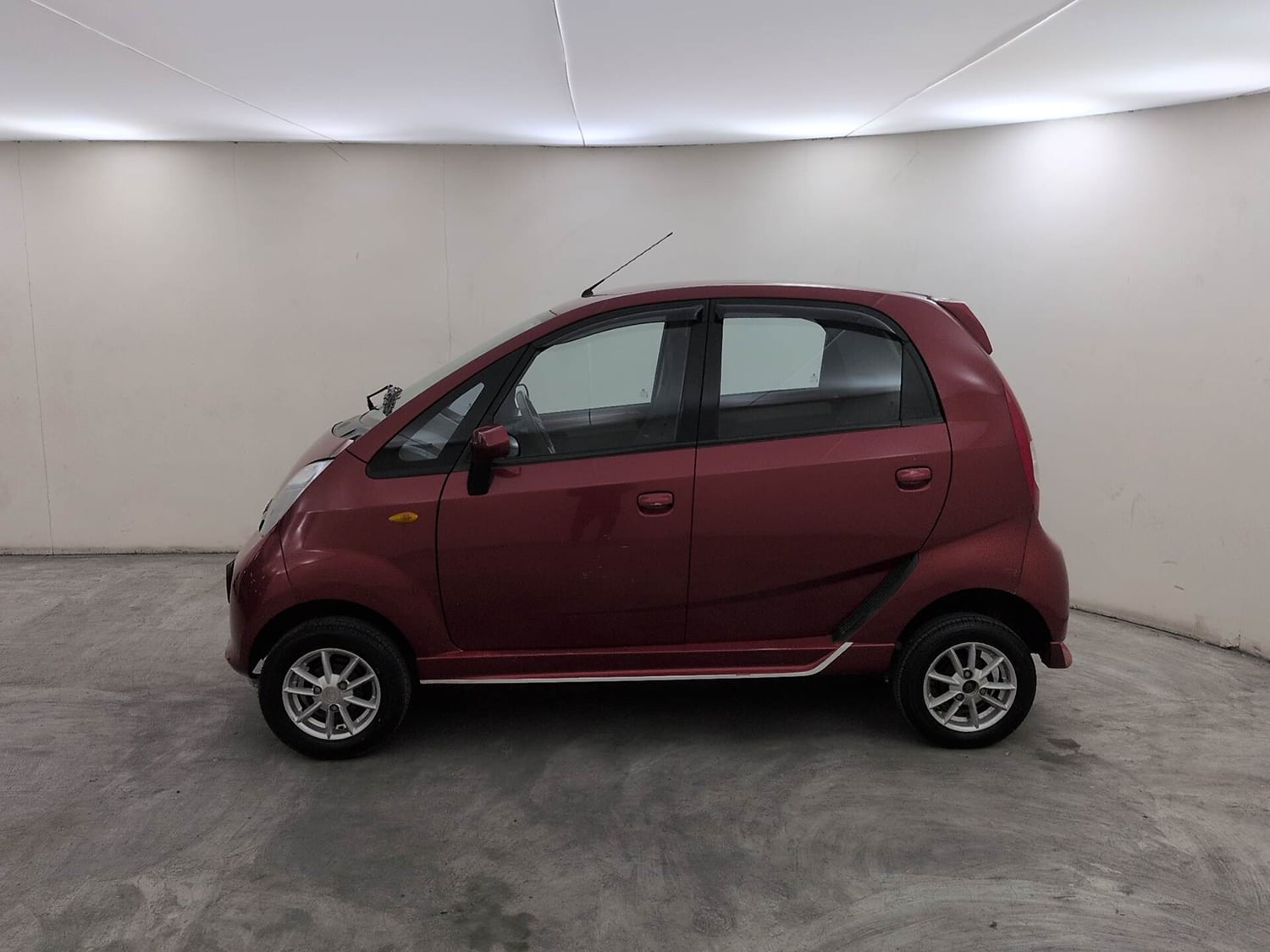 Used 2016 Tata Nano Twist XT Petrol Manual exterior LEFT SIDE VIEW