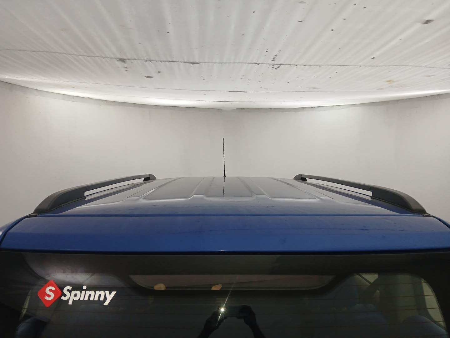 Used 2017 Mahindra TUV300 T8 Diesel Manual exterior EXTERIOR ROOF VIEW