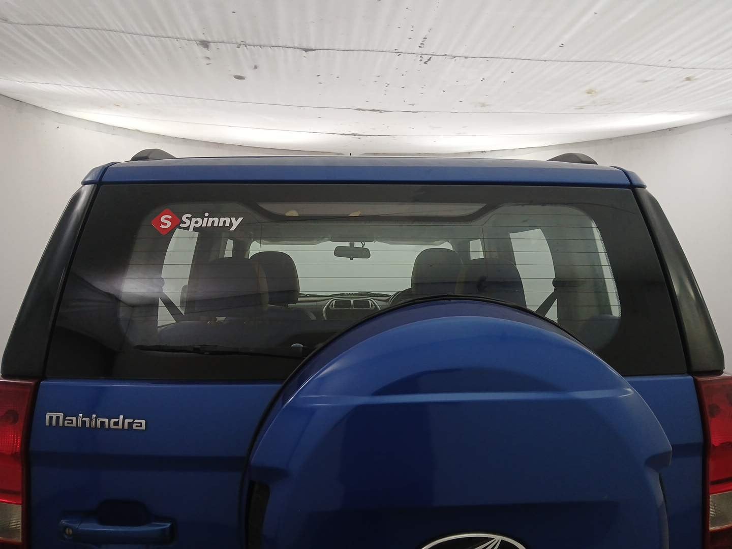 Used 2017 Mahindra TUV300 T8 Diesel Manual exterior BACK WINDSHIELD VIEW
