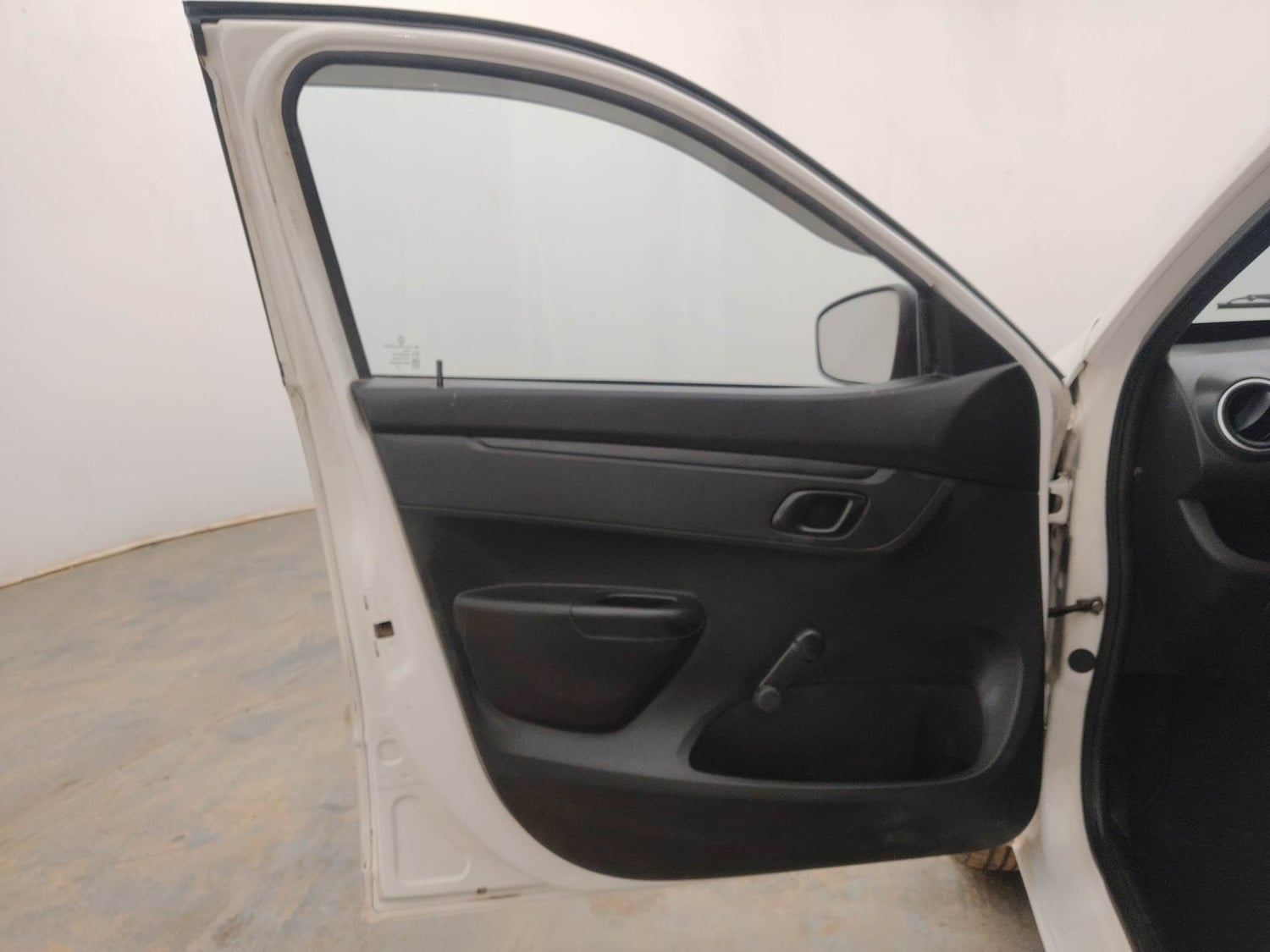 Used 2017 Renault Kwid RXL Petrol Manual interior LEFT FRONT DOOR OPEN VIEW