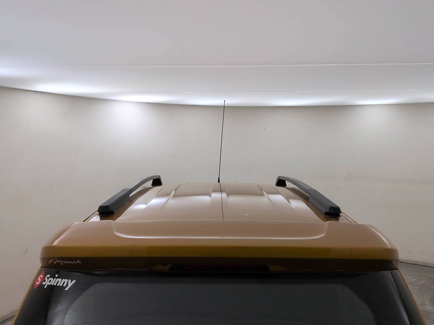 Used 2020 Renault Triber RXZ Petrol Manual exterior EXTERIOR ROOF VIEW