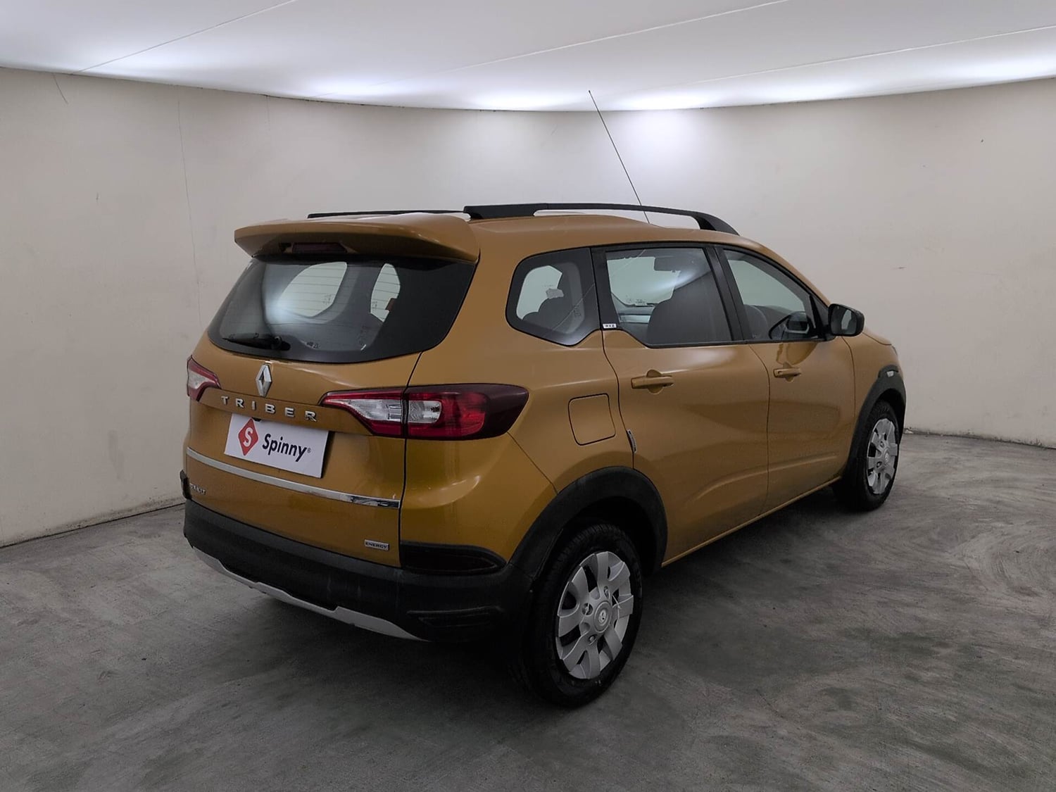 Used 2020 Renault Triber RXZ Petrol Manual exterior RIGHT REAR CORNER VIEW