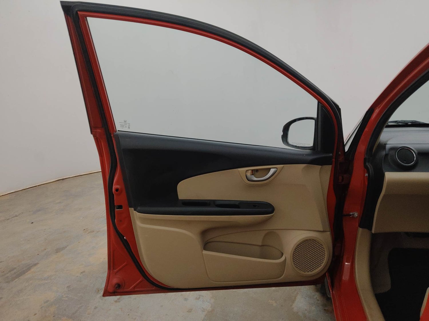 Used 2015 Honda Brio VX MT Petrol Manual interior LEFT FRONT DOOR OPEN VIEW