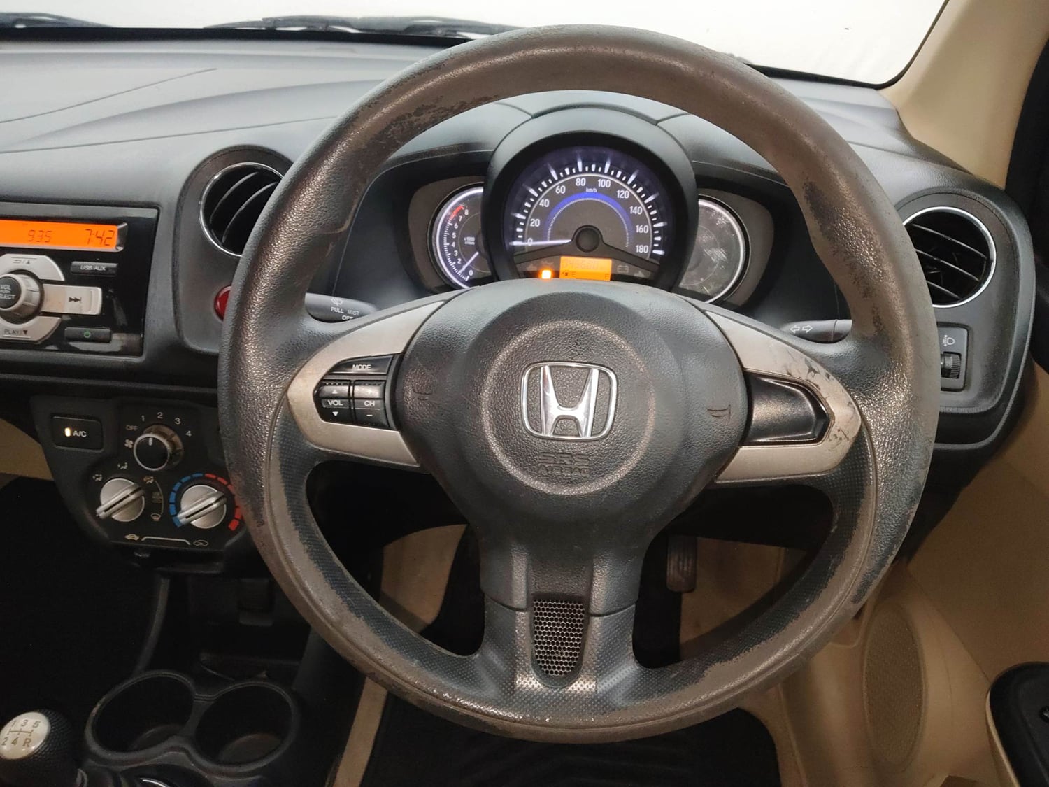 Used 2015 Honda Brio VX MT Petrol Manual interior STEERING VIEW