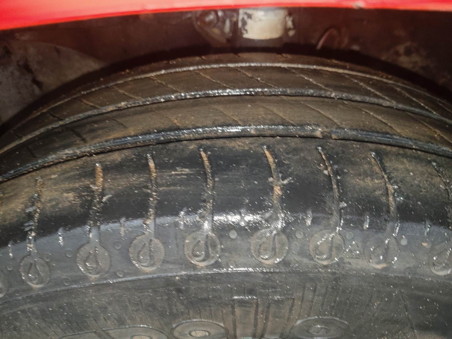 Used 2015 Honda Brio VX MT Petrol Manual tyres LEFT FRONT TYRE TREAD VIEW