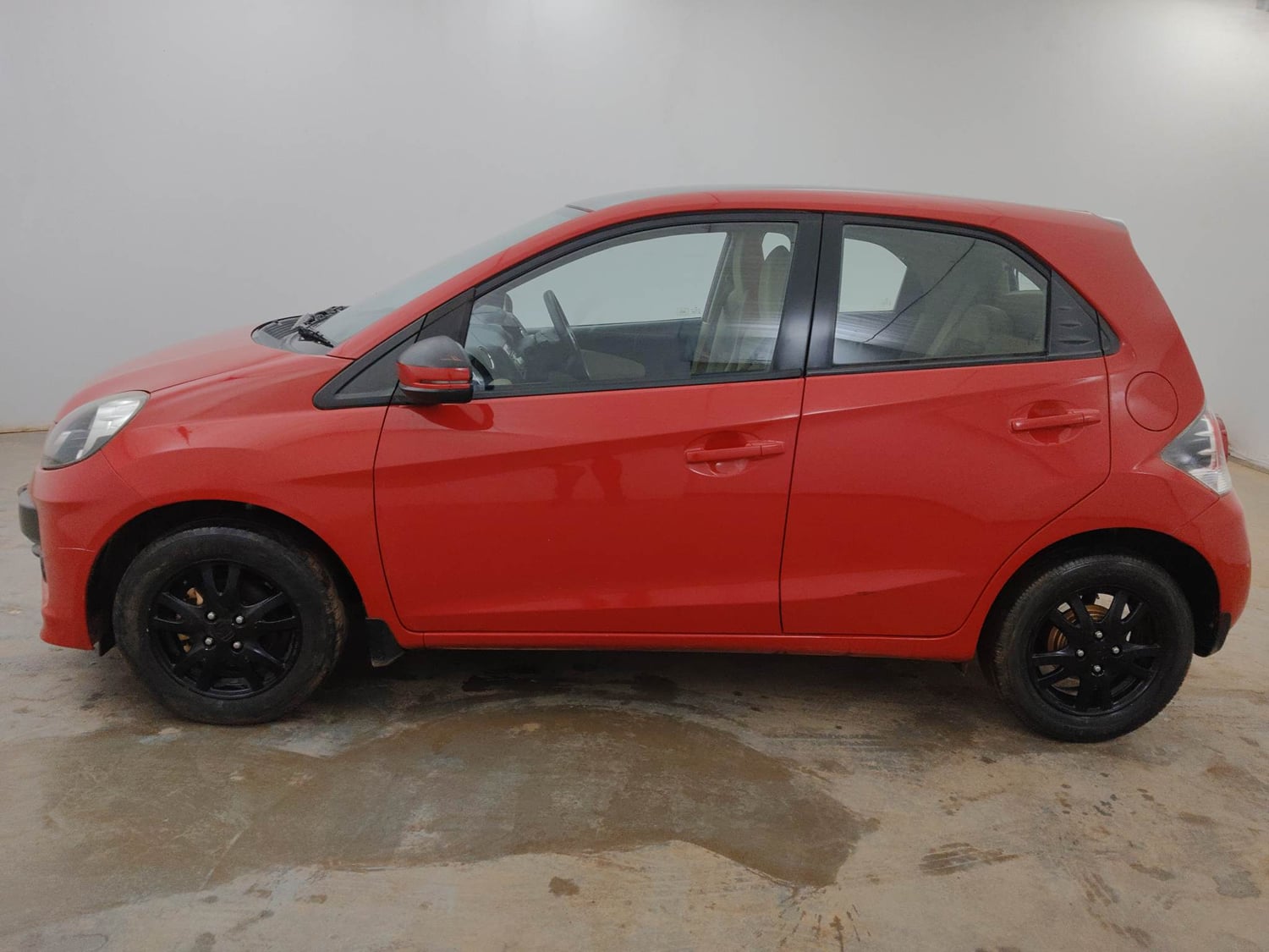 Used 2015 Honda Brio VX MT Petrol Manual exterior LEFT SIDE VIEW