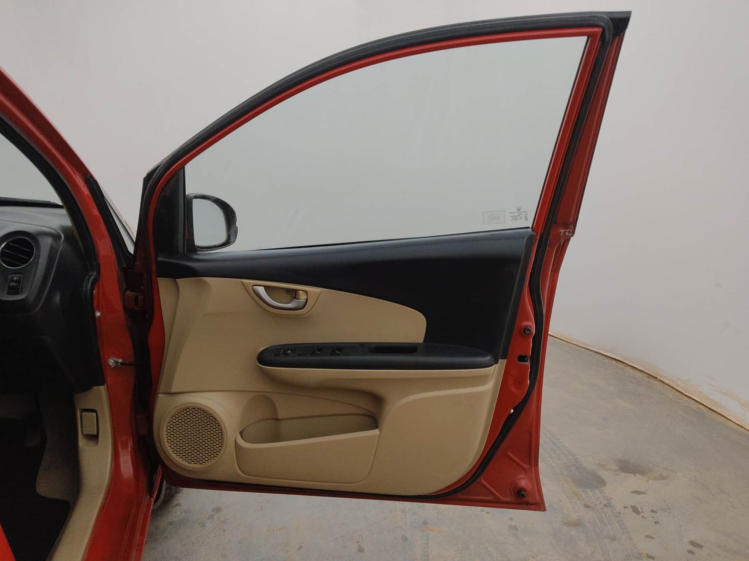 Used 2015 Honda Brio VX MT Petrol Manual interior RIGHT FRONT DOOR OPEN VIEW