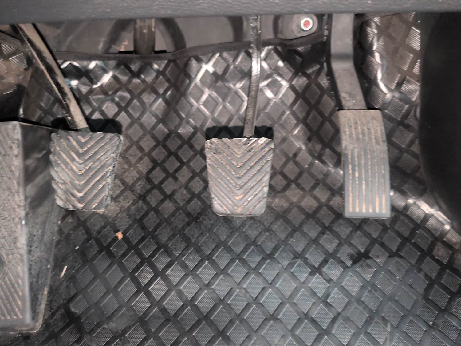 Used 2016 Hyundai Elite i20 Sportz 1.2 Petrol Manual interior PEDALS VIEW