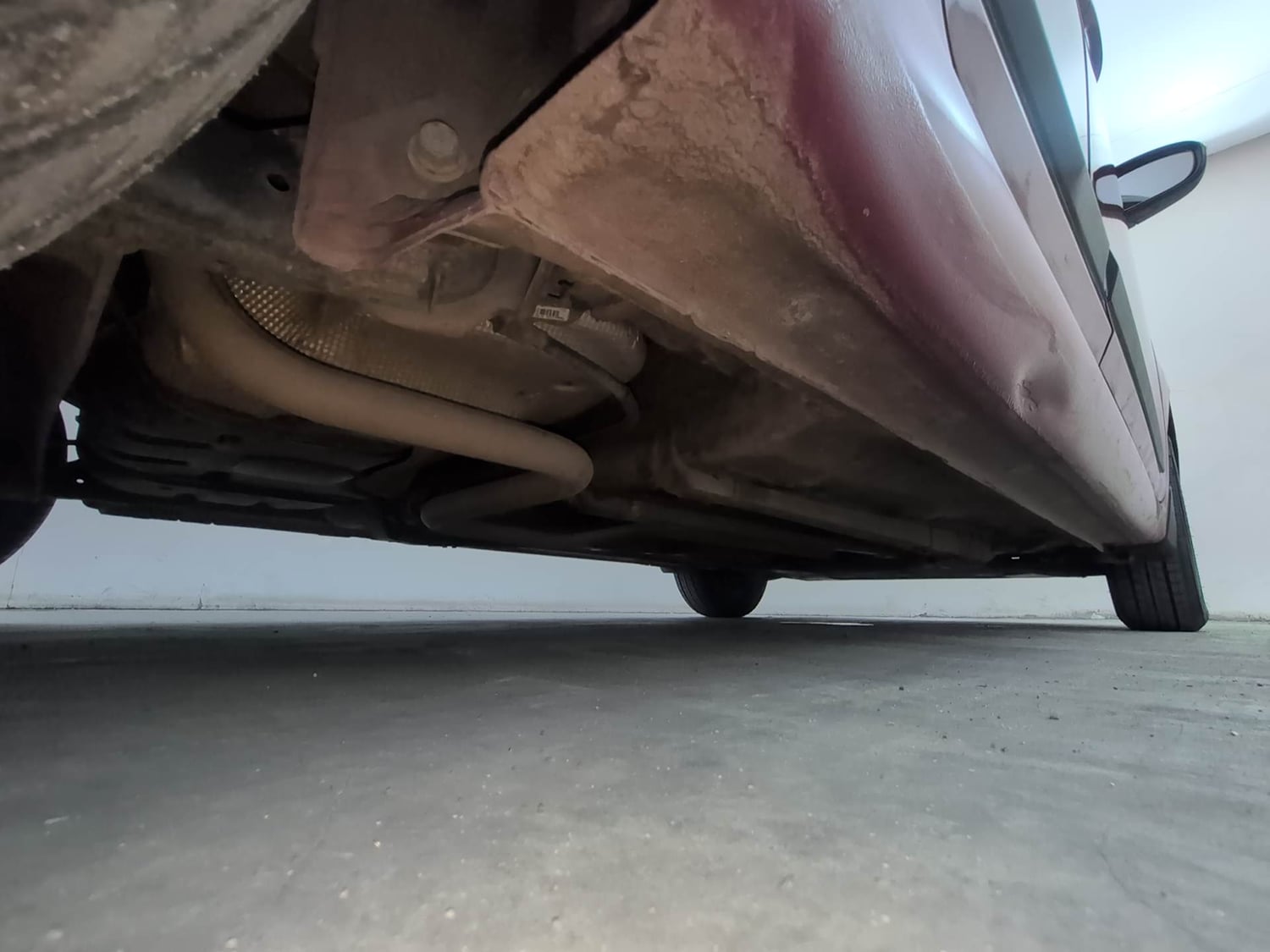 Used 2016 Hyundai Elite i20 Sportz 1.2 Petrol Manual extra REAR RIGHT UNDERBODY VIEW