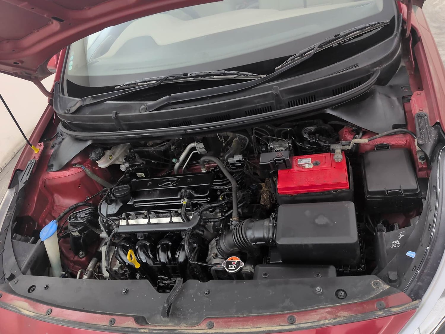 Used 2016 Hyundai Elite i20 Sportz 1.2 Petrol Manual engine ENGINE LEFT SIDE VIEW