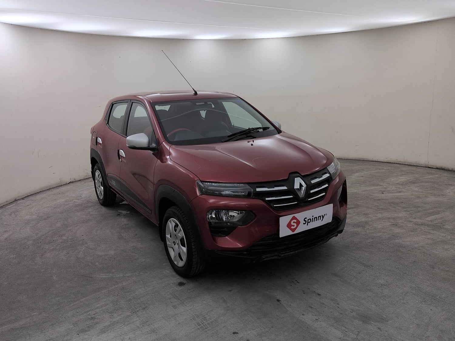 Used 2024 Renault Kwid RXT 1.0 AMT Petrol Automatic exterior RIGHT FRONT CORNER VIEW