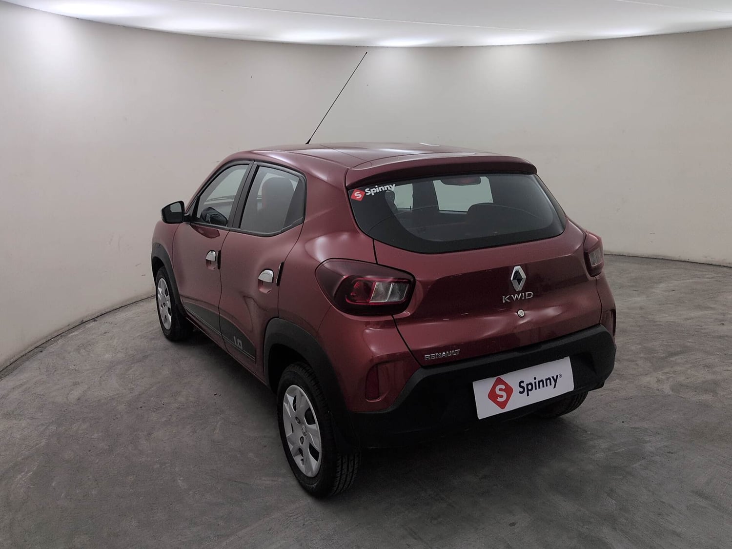 Used 2024 Renault Kwid RXT 1.0 AMT Petrol Automatic exterior LEFT REAR CORNER VIEW