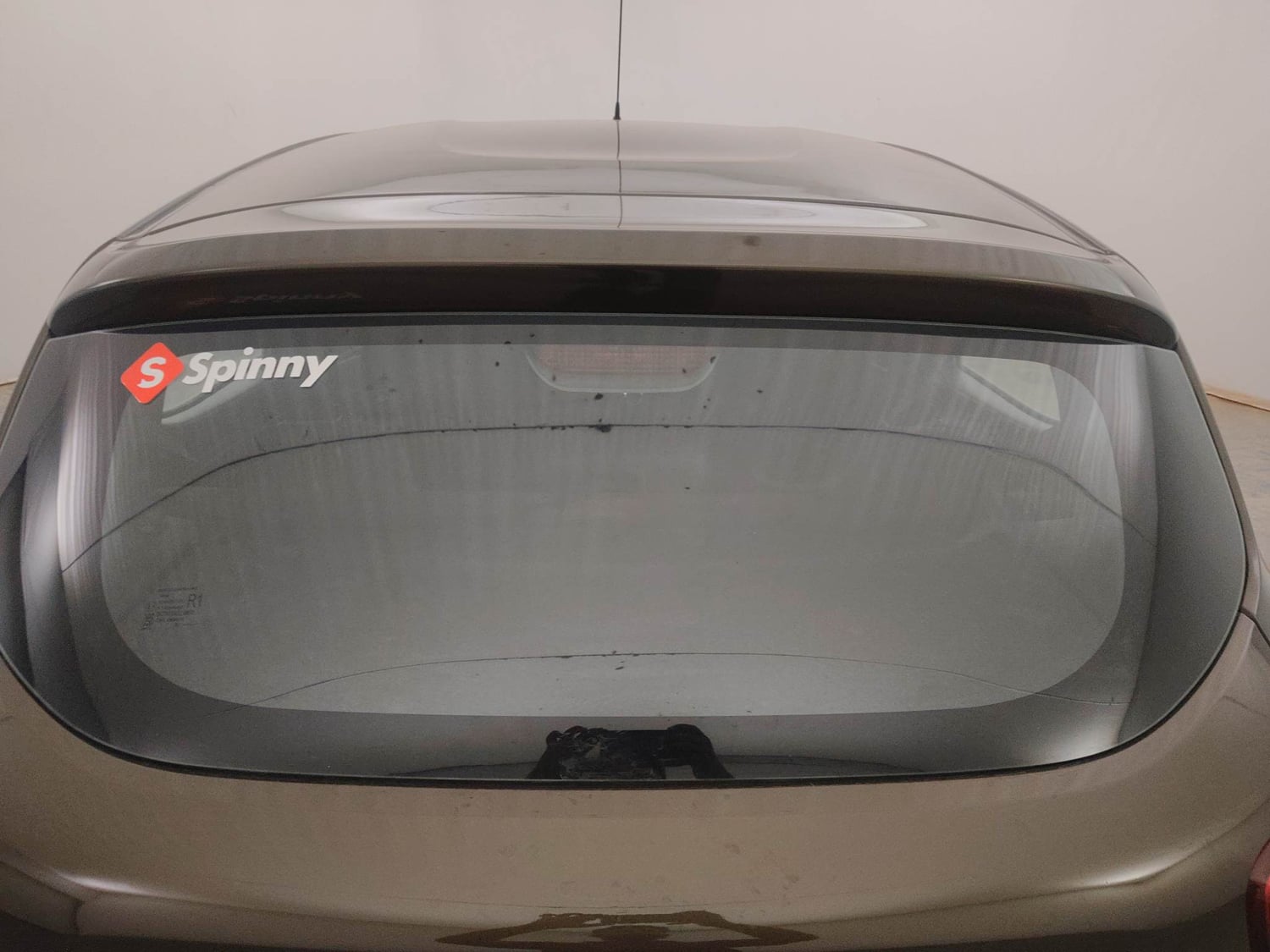 Used 2020 Renault Kwid 1.0 RXT AMT Opt Petrol Automatic exterior BACK WINDSHIELD VIEW
