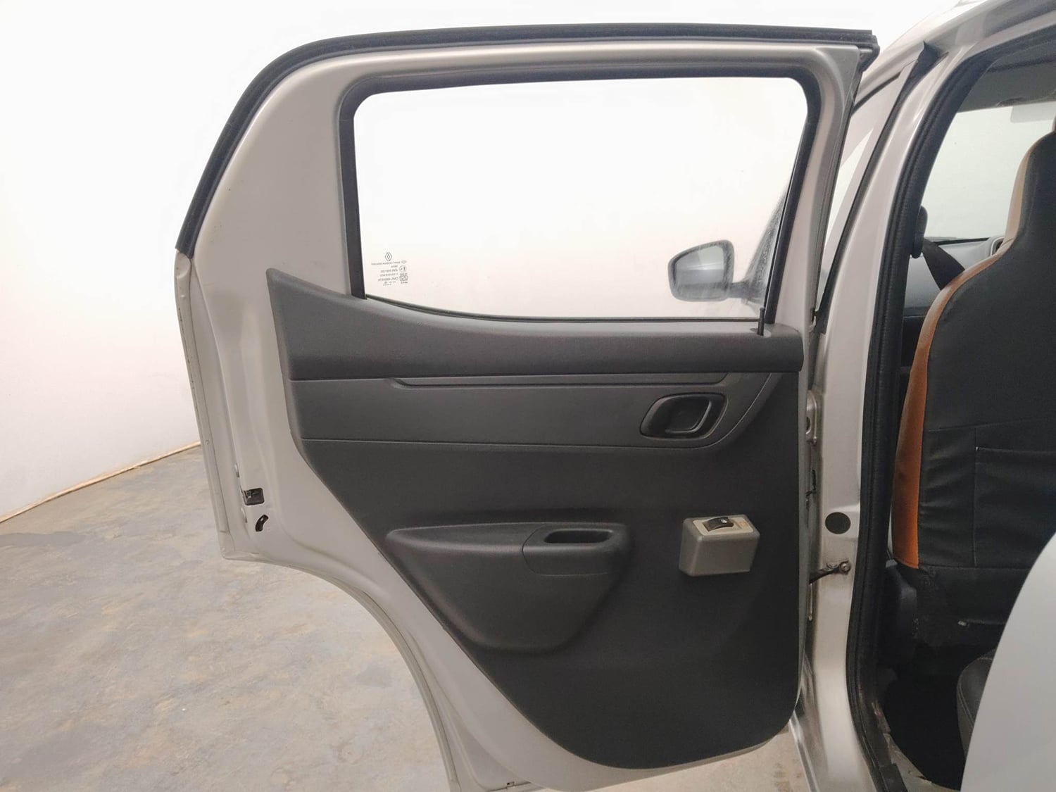 Used 2016 Renault Kwid RXL Petrol Manual interior LEFT REAR DOOR OPEN VIEW