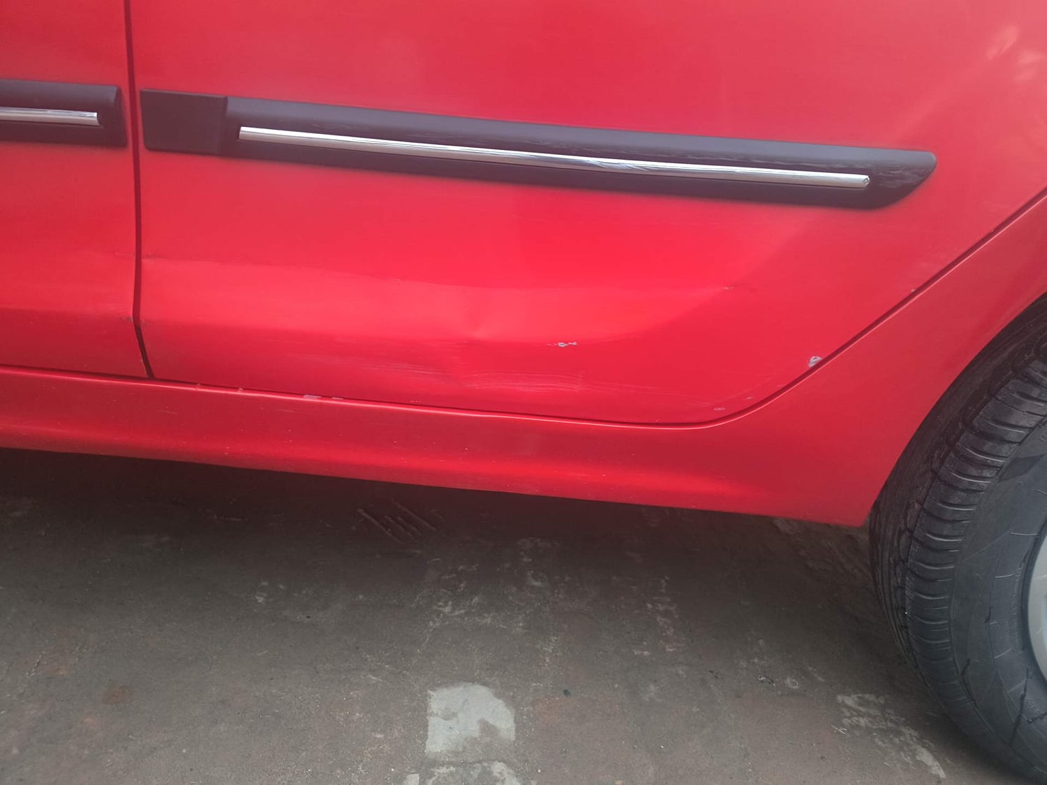 Used 2021 Tata Tiago XT Petrol Manual dents MINOR DENT