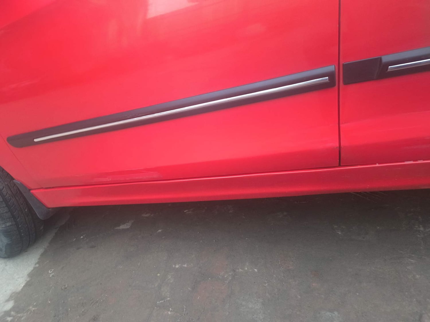 Used 2021 Tata Tiago XT Petrol Manual dents MINOR SCRATCH