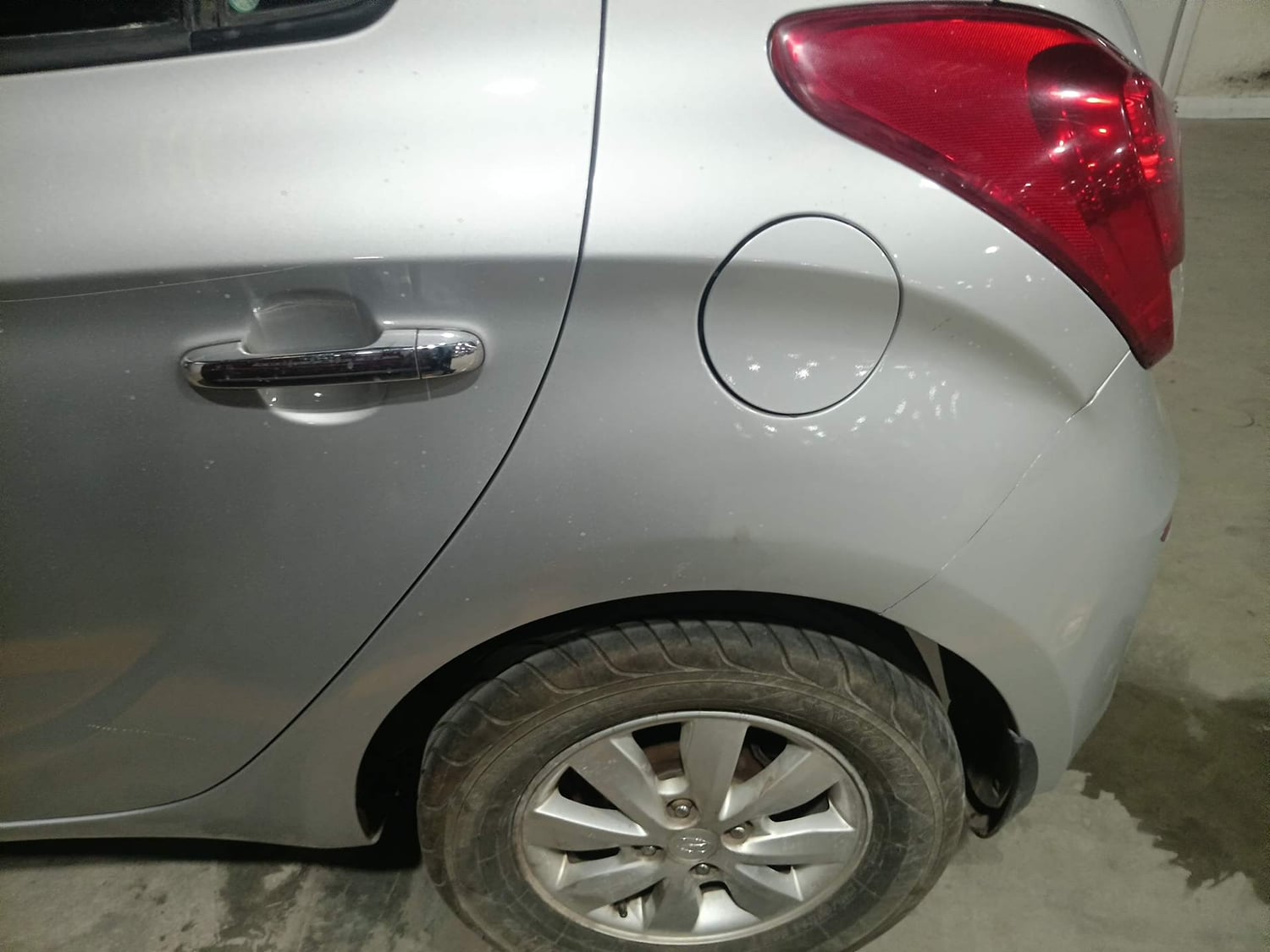 Used 2012 Hyundai i20 Asta 1.4 CRDI Diesel Manual dents MINOR SCRATCH