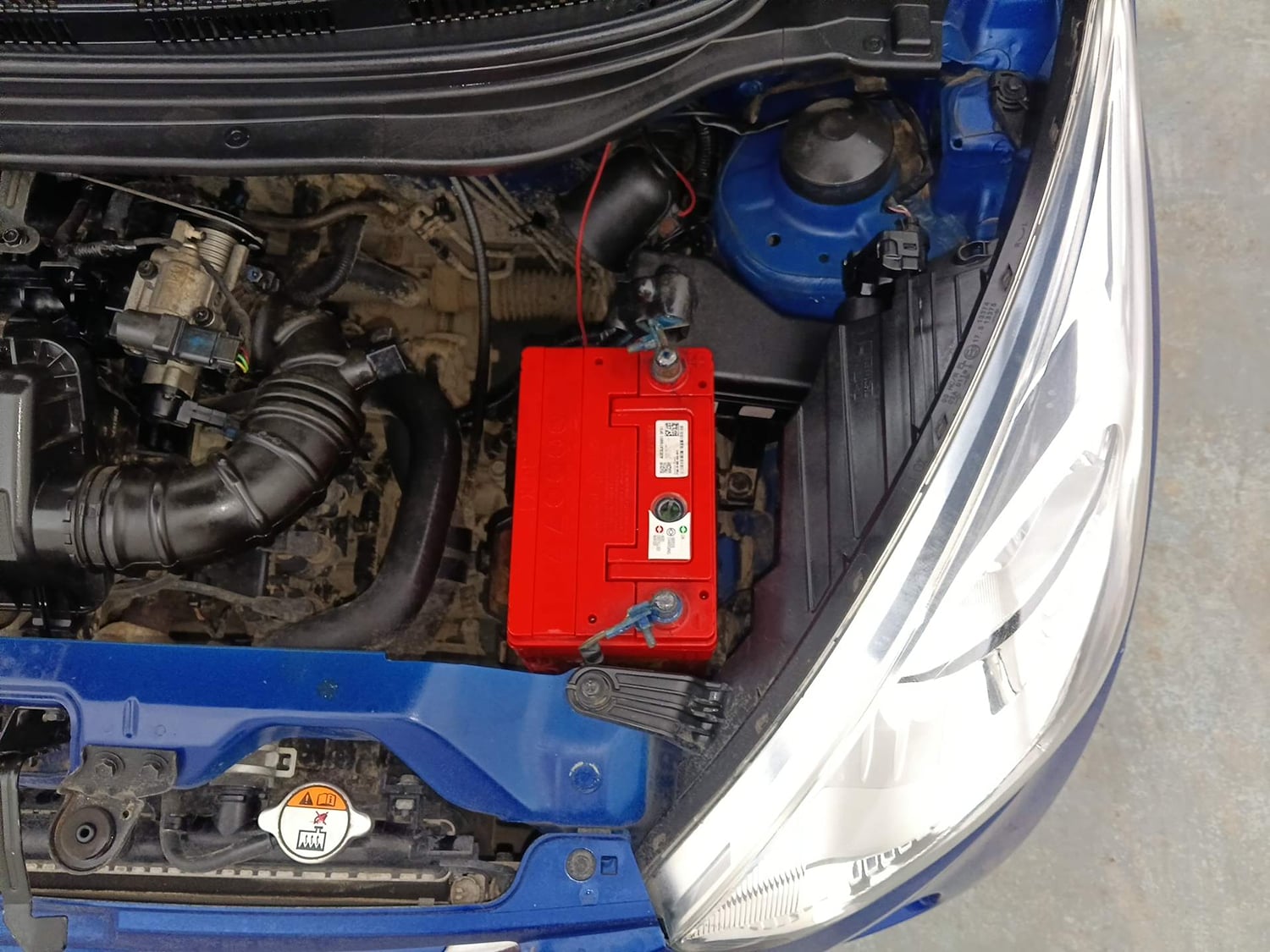 Used 2017 Hyundai Eon Era + Petrol Manual engine ENGINE LEFT SIDE VIEW