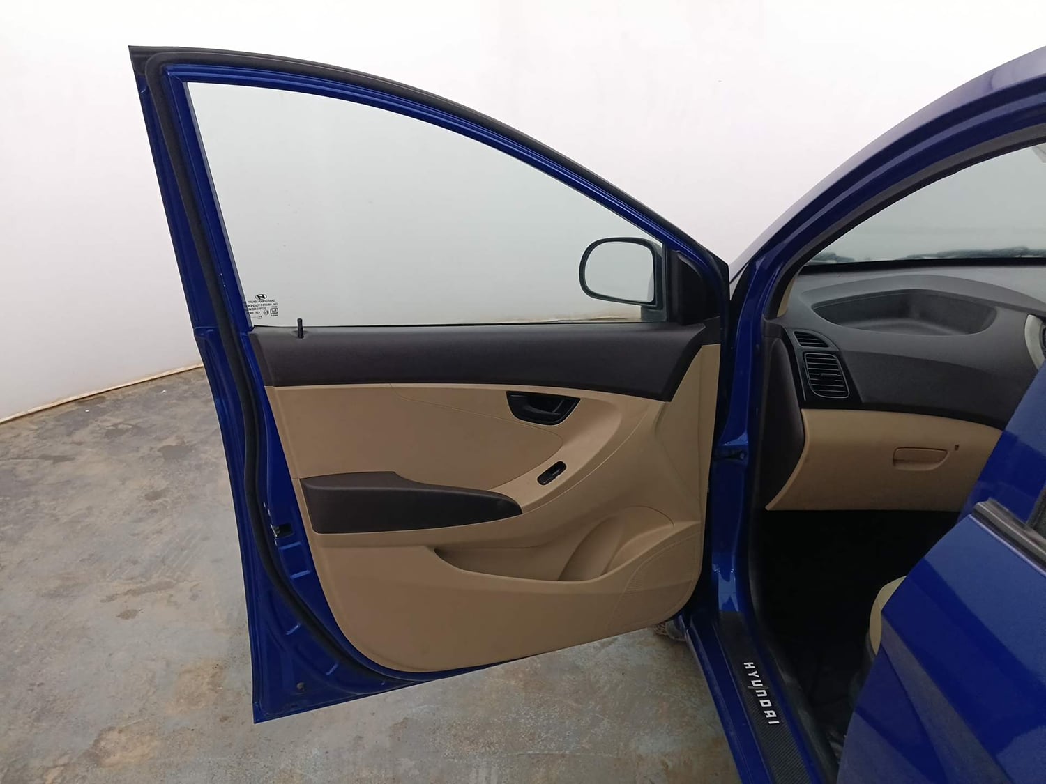 Used 2017 Hyundai Eon Era + Petrol Manual interior LEFT FRONT DOOR OPEN VIEW