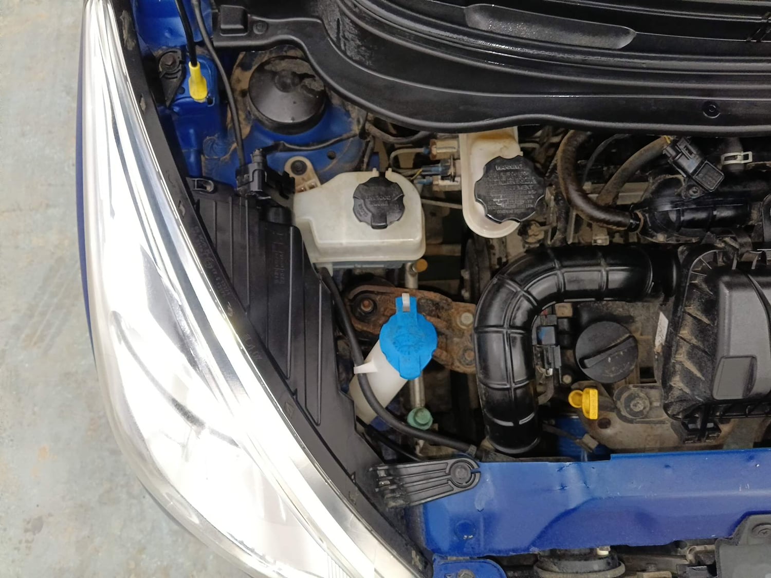 Used 2017 Hyundai Eon Era + Petrol Manual engine ENGINE RIGHT SIDE VIEW