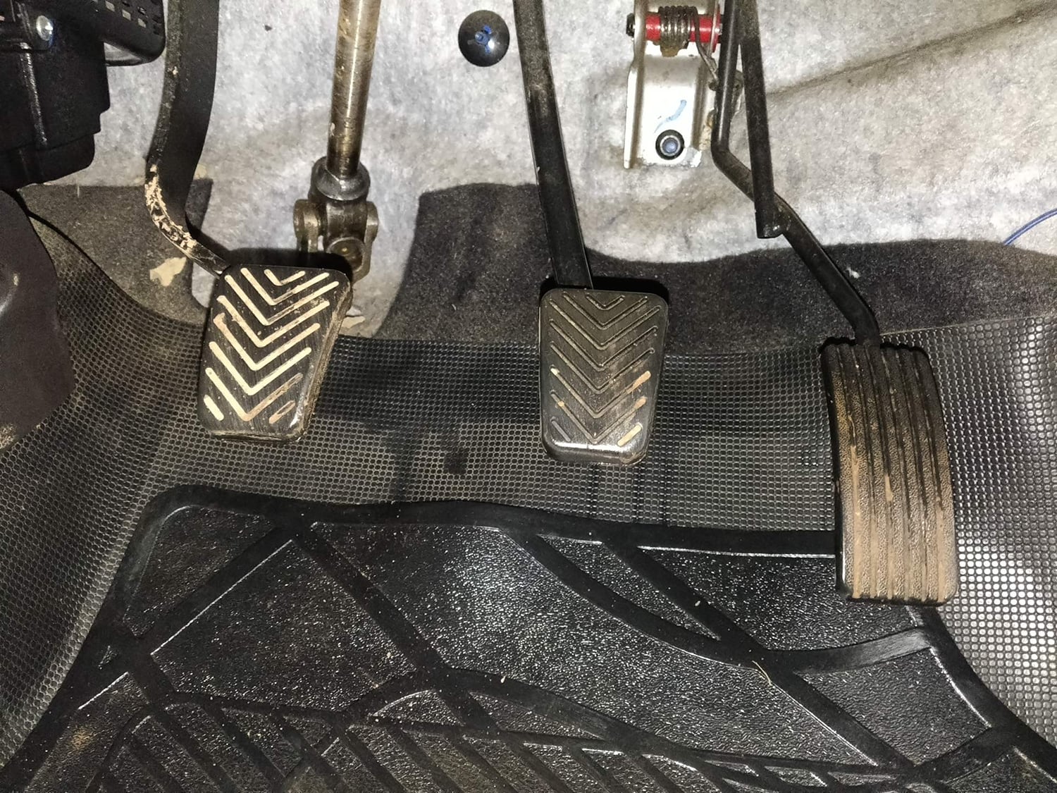 Used 2017 Hyundai Eon Era + Petrol Manual interior PEDALS VIEW