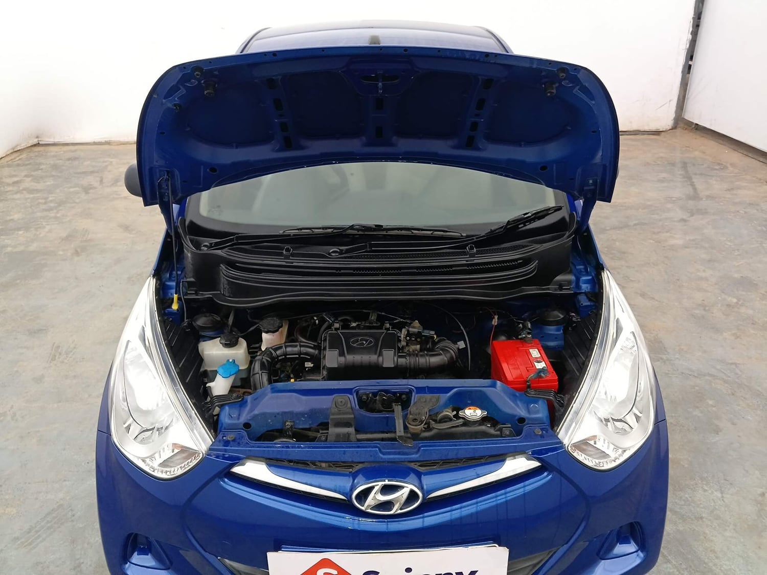 Used 2017 Hyundai Eon Era + Petrol Manual engine ENGINE & BONNET OPEN FRONT VIEW