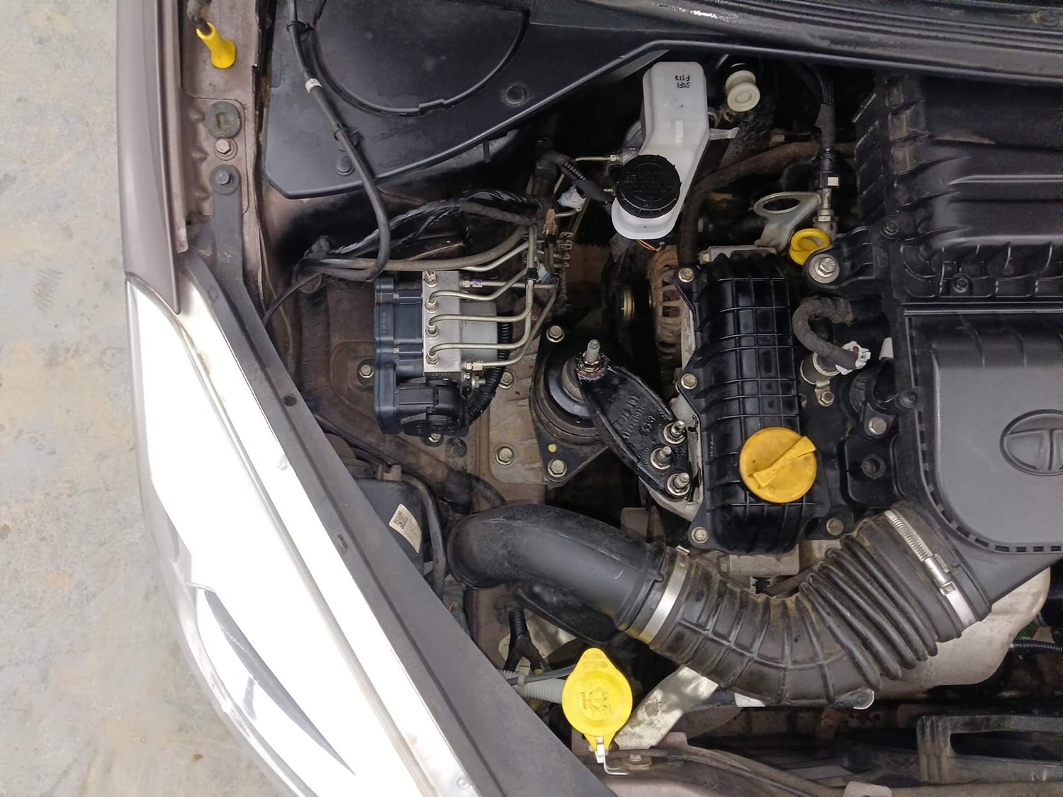 Used 2019 Tata Tiago Revotron XZA Petrol Automatic engine ENGINE RIGHT SIDE VIEW