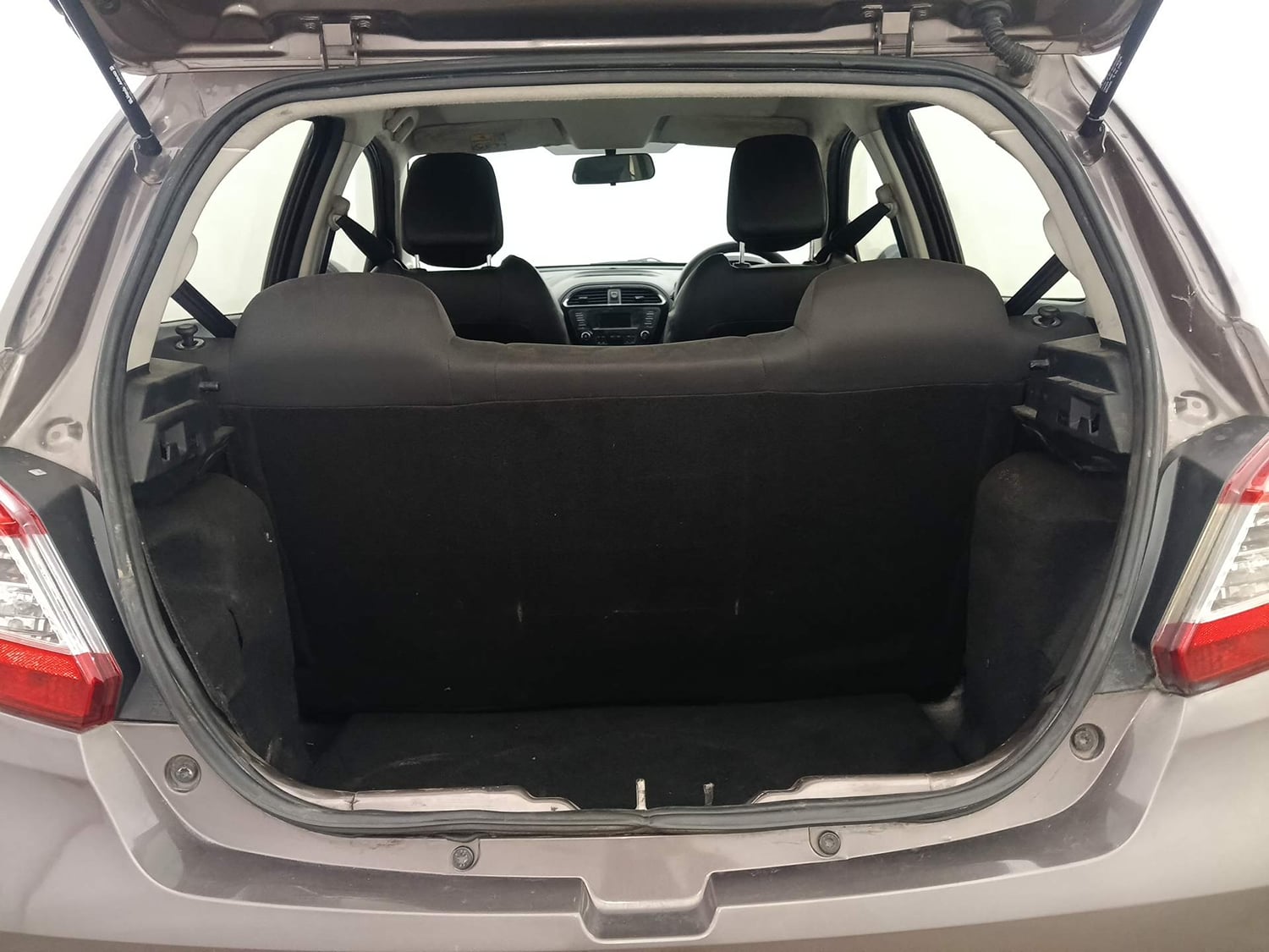 Used 2019 Tata Tiago Revotron XZA Petrol Automatic interior DICKY INSIDE VIEW