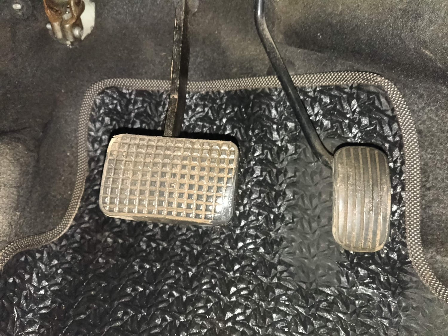 Used 2019 Tata Tiago Revotron XZA Petrol Automatic interior PEDALS VIEW