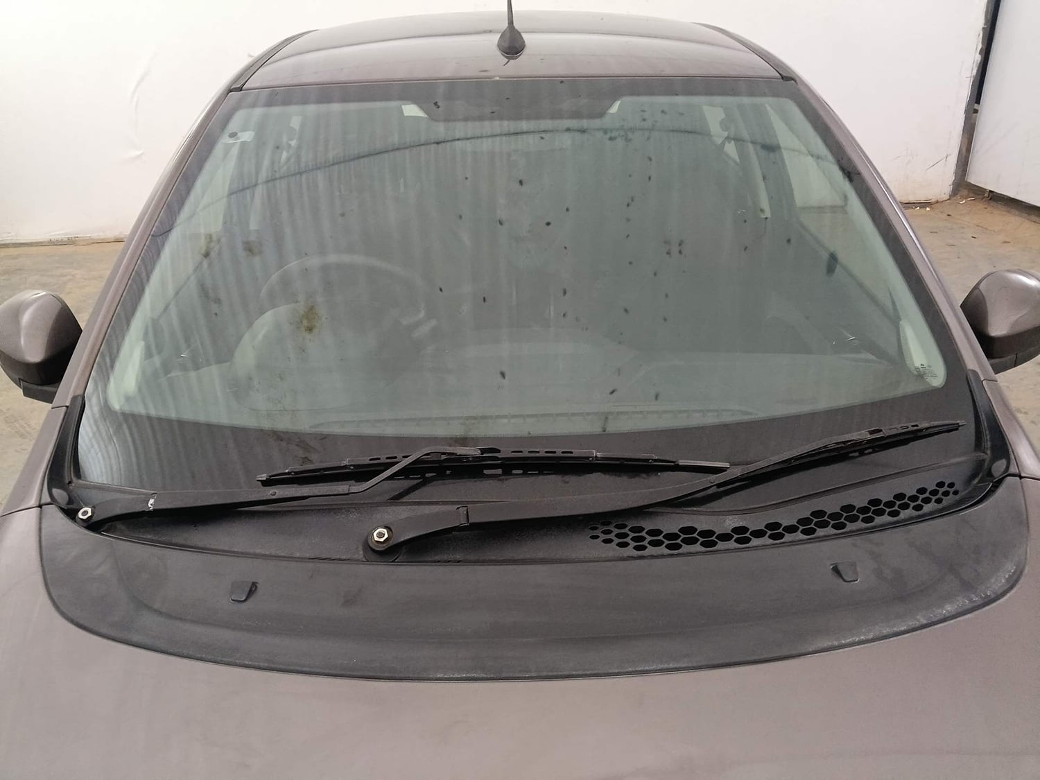 Used 2019 Tata Tiago Revotron XZA Petrol Automatic exterior FRONT WINDSHIELD VIEW