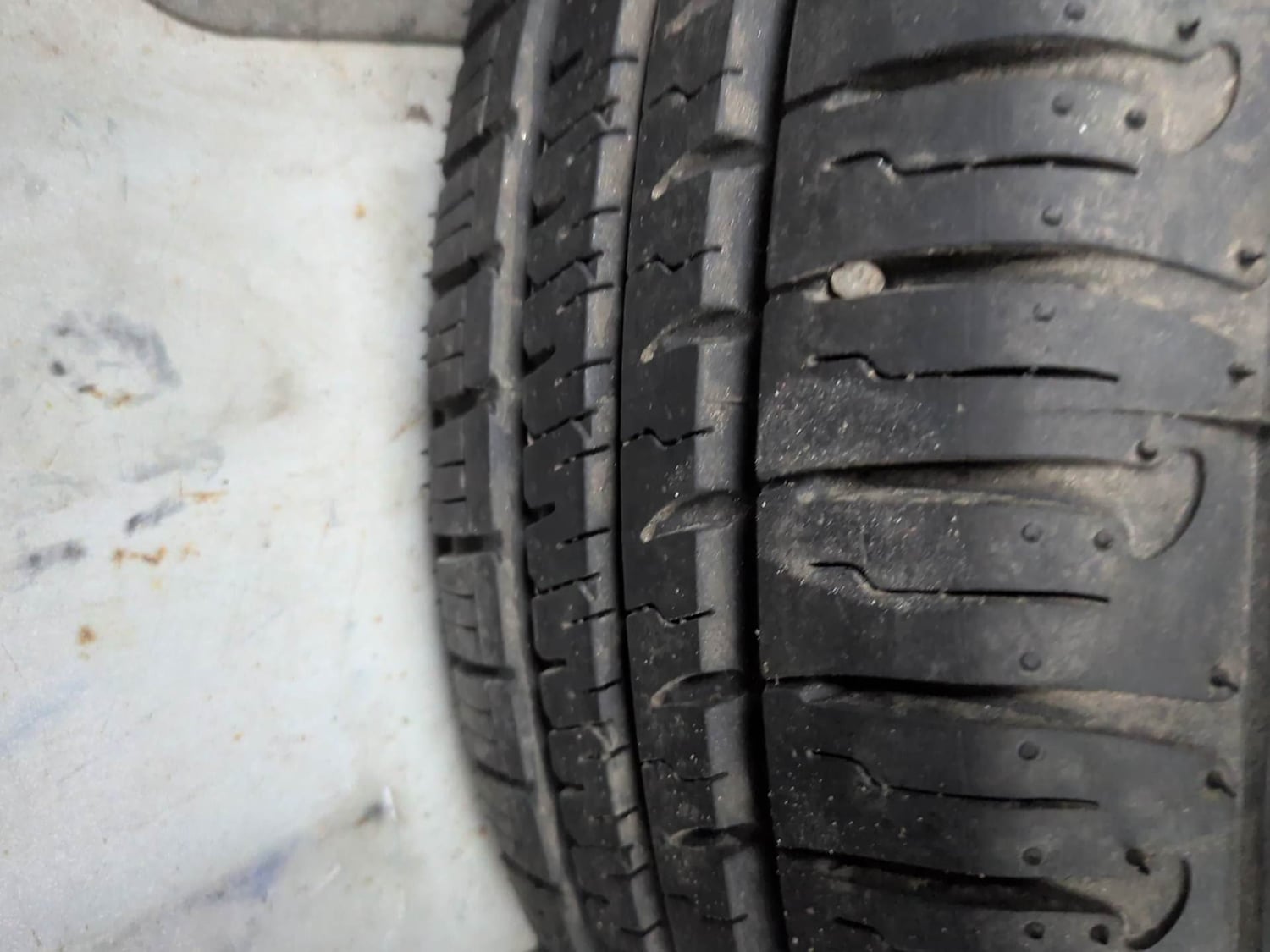 Used 2017 Hyundai Xcent SX Petrol Manual tyres SPARE TYRE VIEW