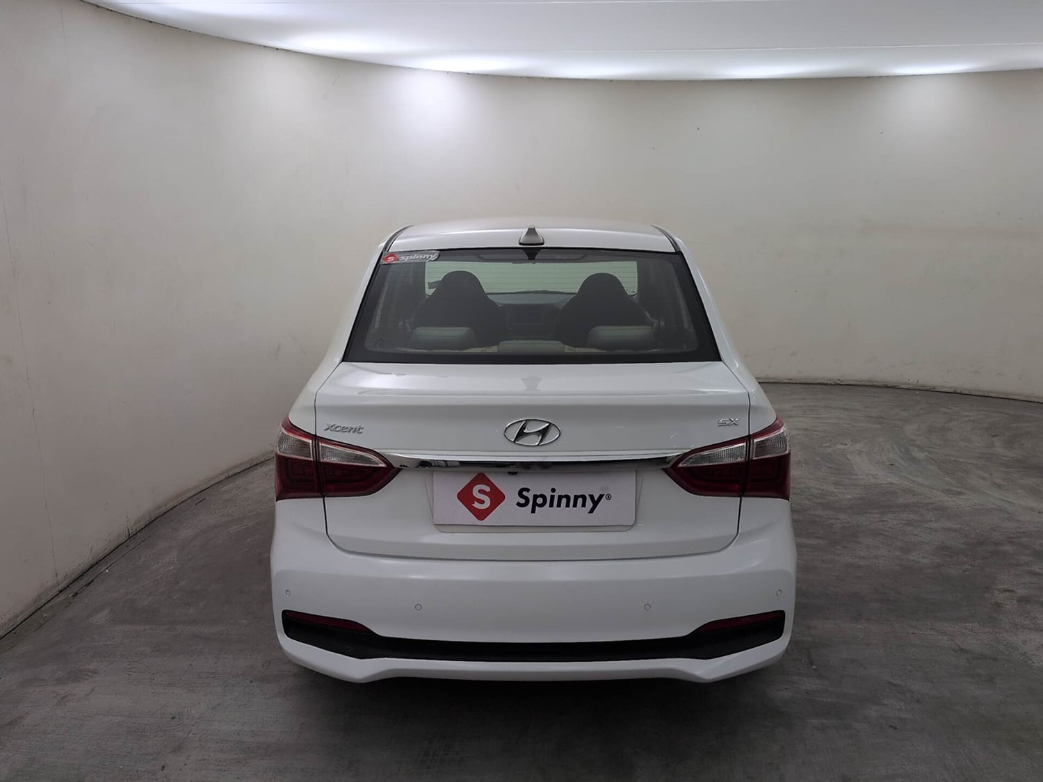 Used 2017 Hyundai Xcent SX Petrol Manual exterior BACK VIEW