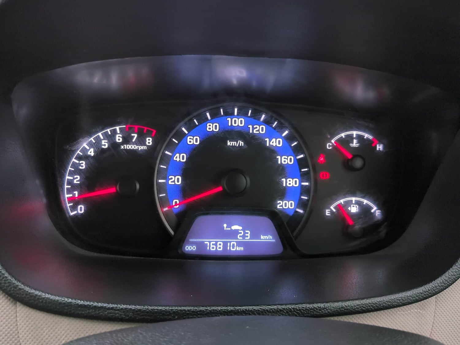 Used 2017 Hyundai Xcent SX Petrol Manual interior CLUSTERMETER VIEW
