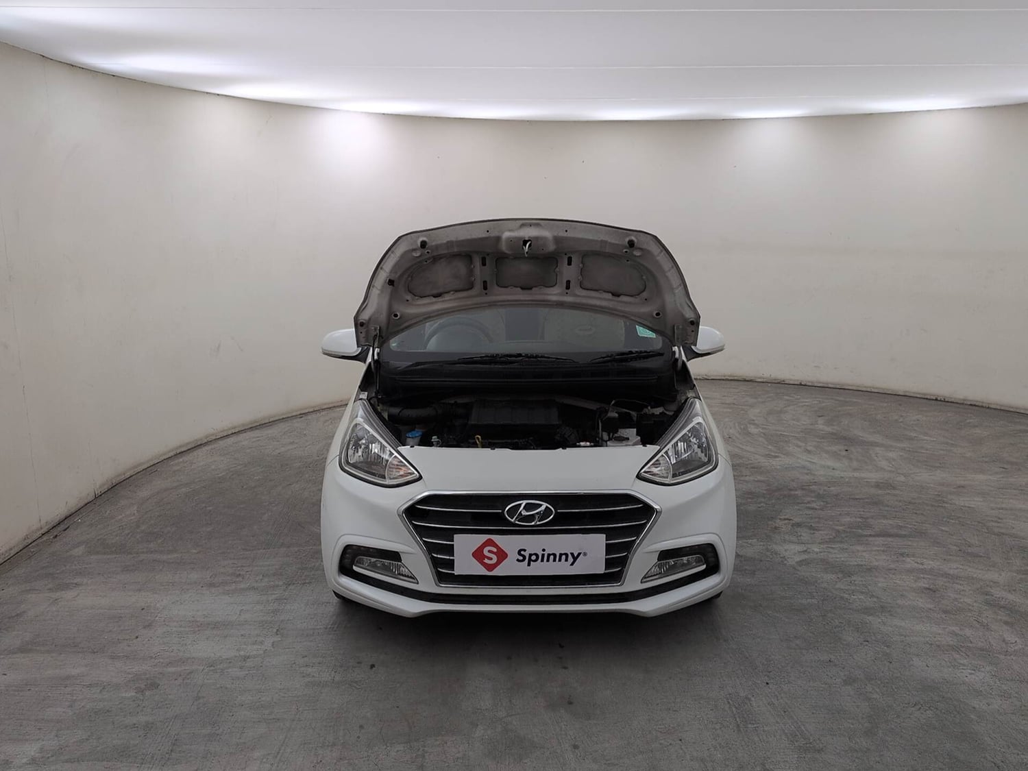 Used 2017 Hyundai Xcent SX Petrol Manual engine ENGINE & BONNET OPEN FRONT VIEW