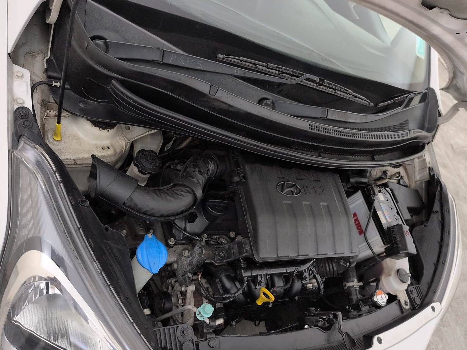 Used 2017 Hyundai Xcent SX Petrol Manual engine ENGINE RIGHT SIDE VIEW