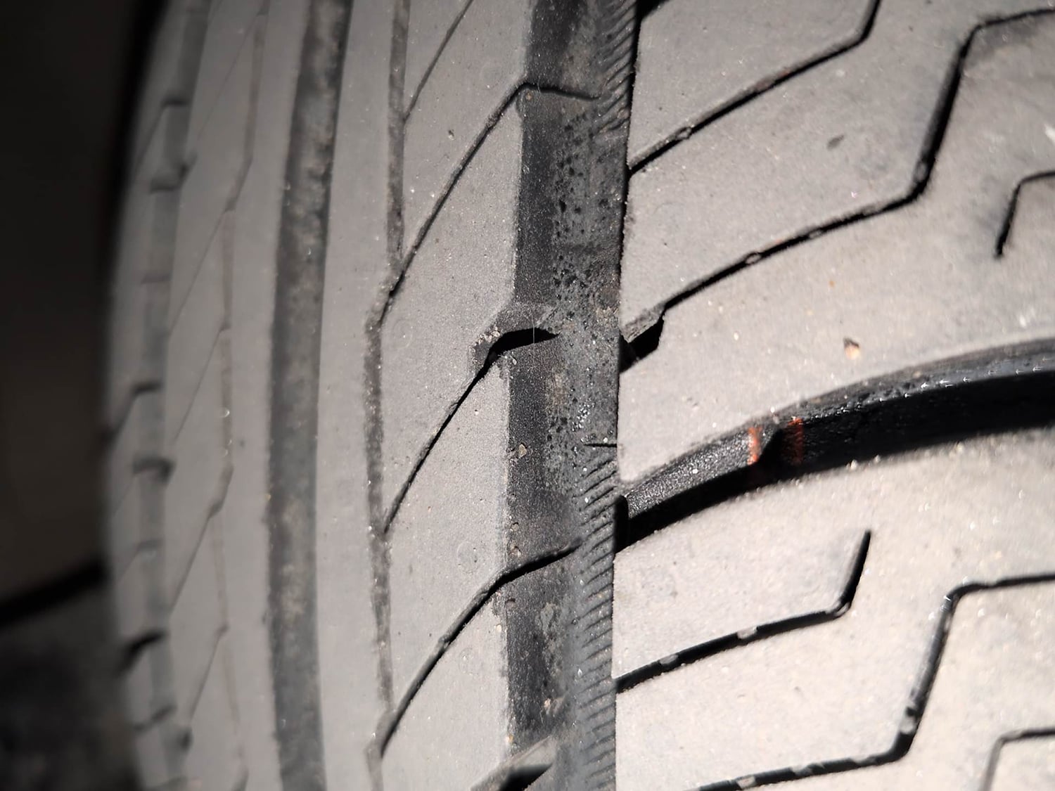 Used 2017 Hyundai Xcent SX Petrol Manual tyres RIGHT FRONT TYRE TREAD VIEW