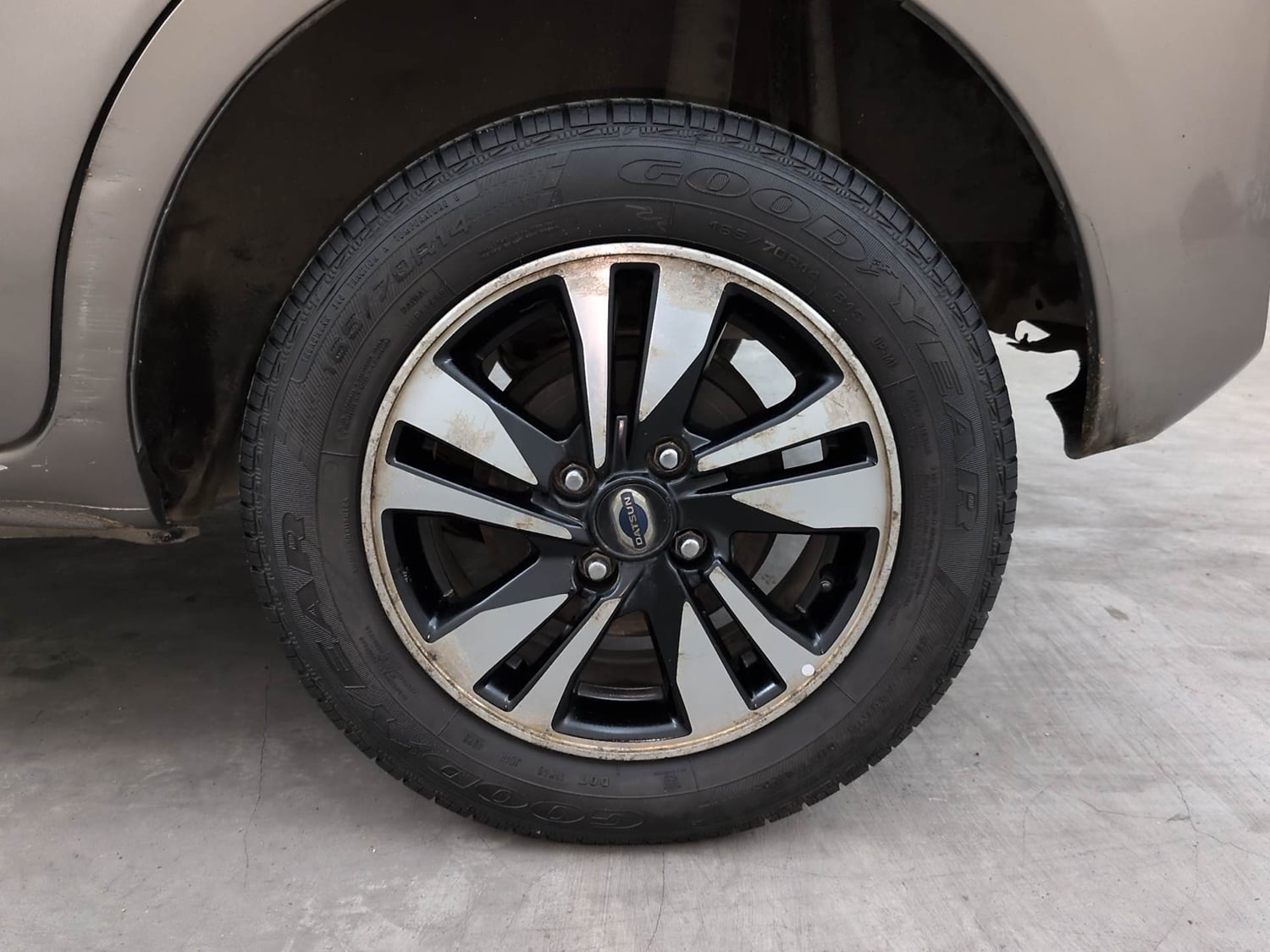 Used 2019 Datsun GO T(O) Petrol Manual tyres LEFT REAR TYRE RIM VIEW