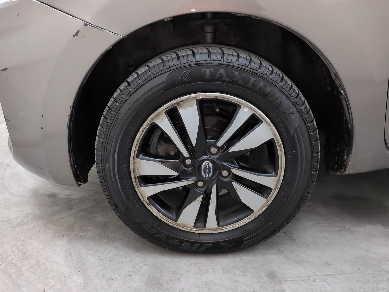 Used 2019 Datsun GO T(O) Petrol Manual tyres LEFT FRONT TYRE RIM VIEW
