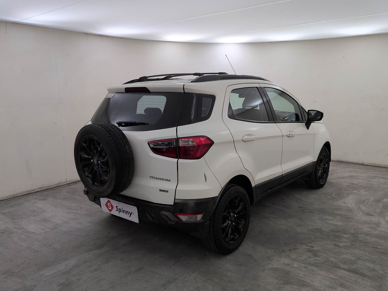 Used 2016 Ford EcoSport Titanium 1.5L TDCi Diesel Manual exterior RIGHT REAR CORNER VIEW
