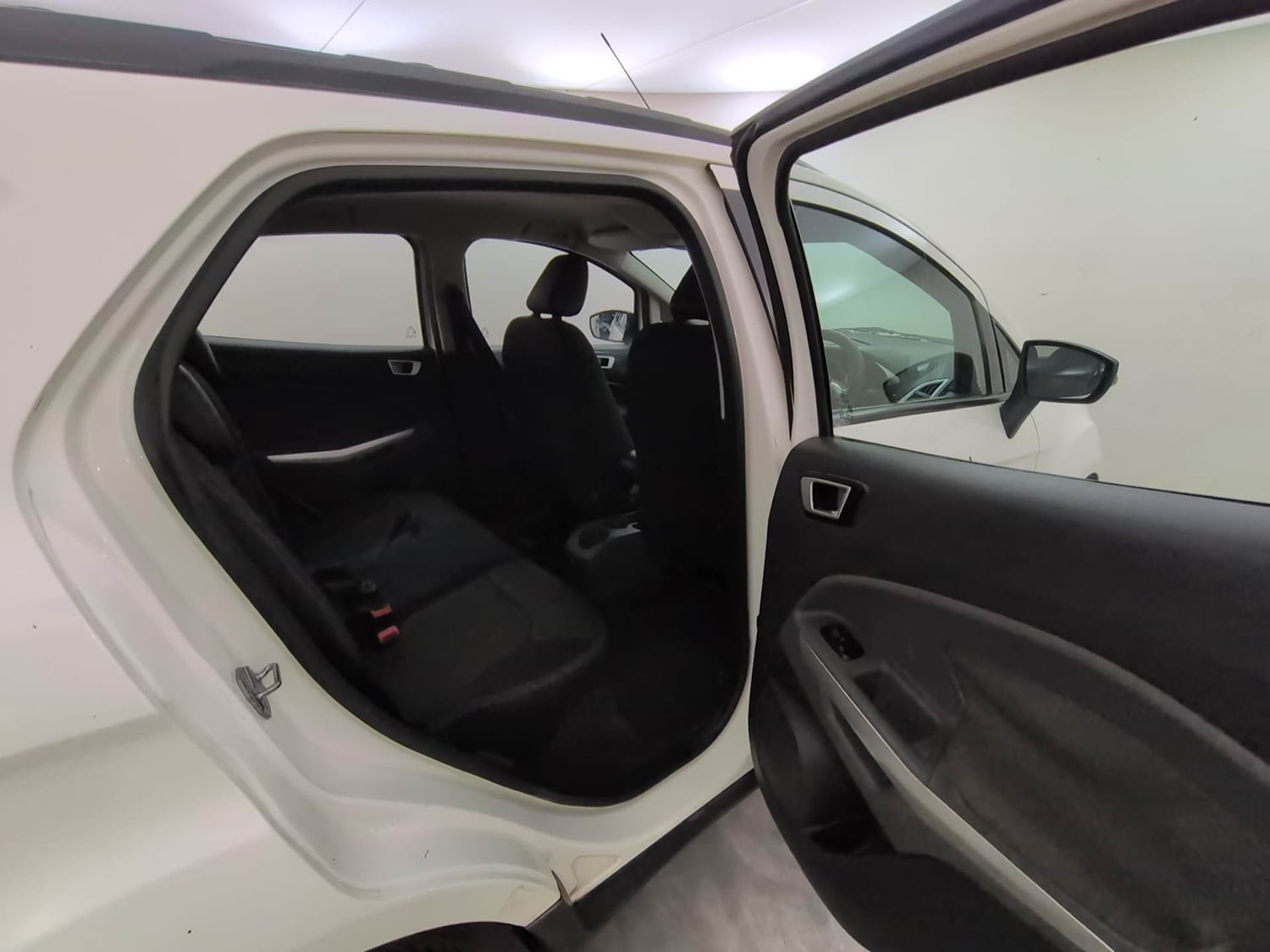 Used 2016 Ford EcoSport Titanium 1.5L TDCi Diesel Manual interior RIGHT SIDE REAR DOOR CABIN VIEW