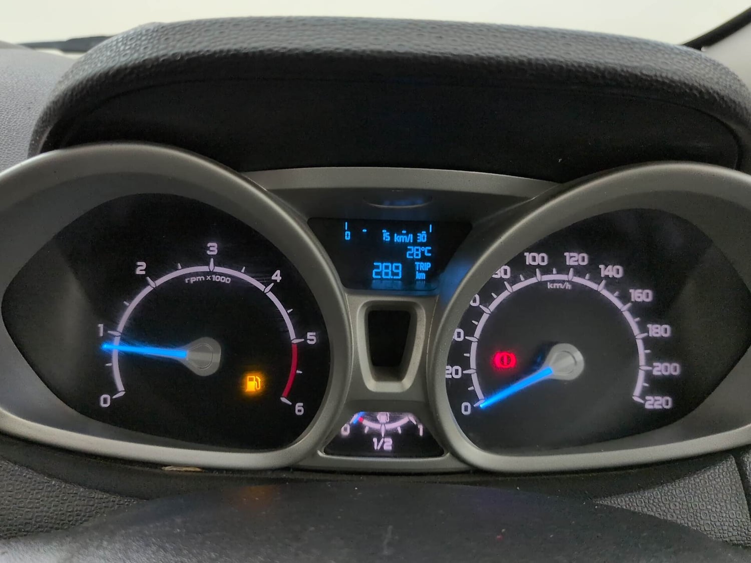 Used 2016 Ford EcoSport Titanium 1.5L TDCi Diesel Manual interior CLUSTERMETER VIEW