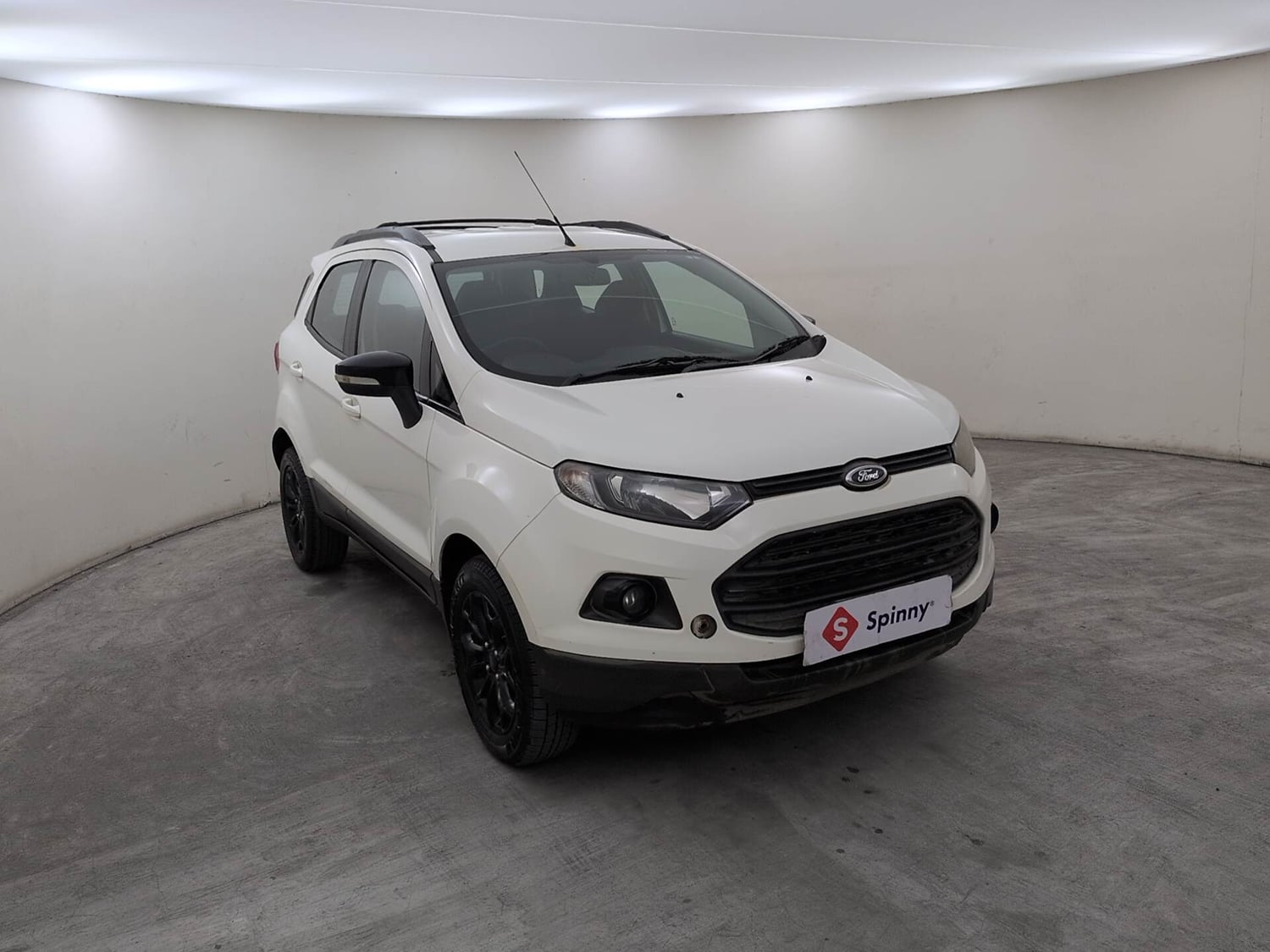 Used 2016 Ford EcoSport Titanium 1.5L TDCi Diesel Manual exterior RIGHT FRONT CORNER VIEW