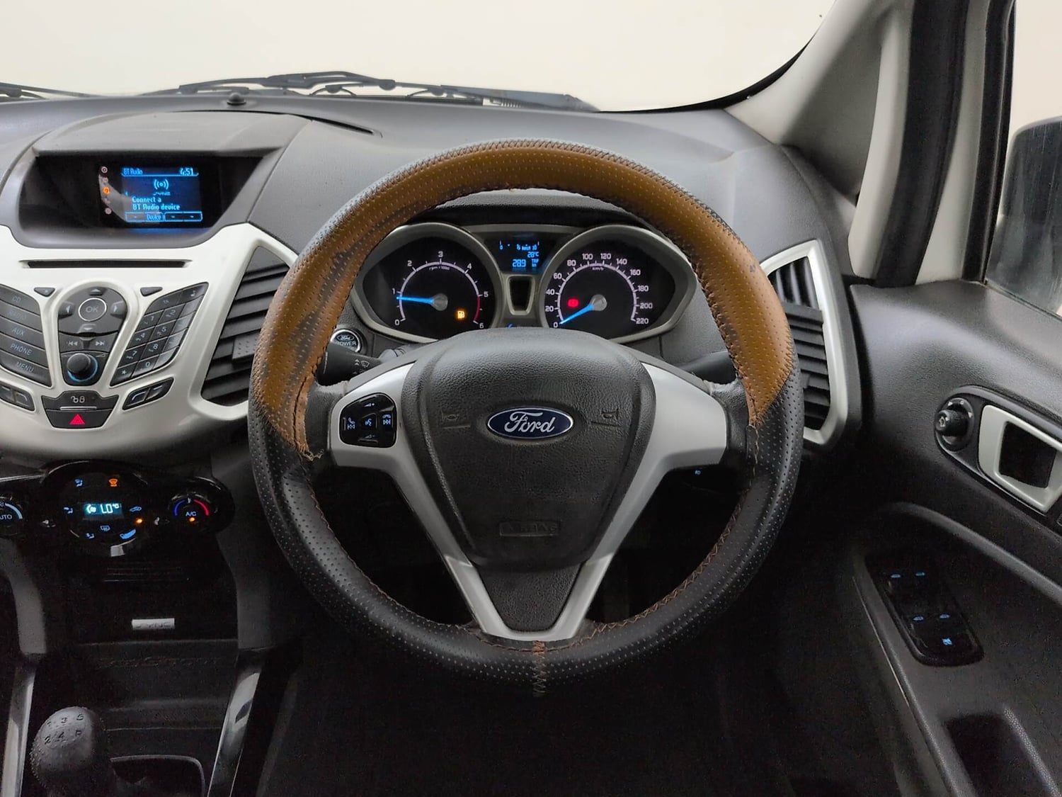 Used 2016 Ford EcoSport Titanium 1.5L TDCi Diesel Manual interior STEERING VIEW