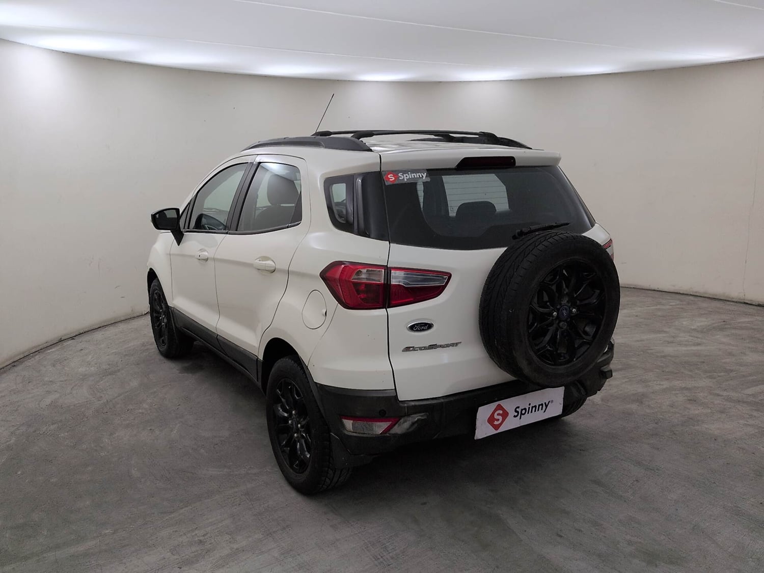 Used 2016 Ford EcoSport Titanium 1.5L TDCi Diesel Manual exterior LEFT REAR CORNER VIEW