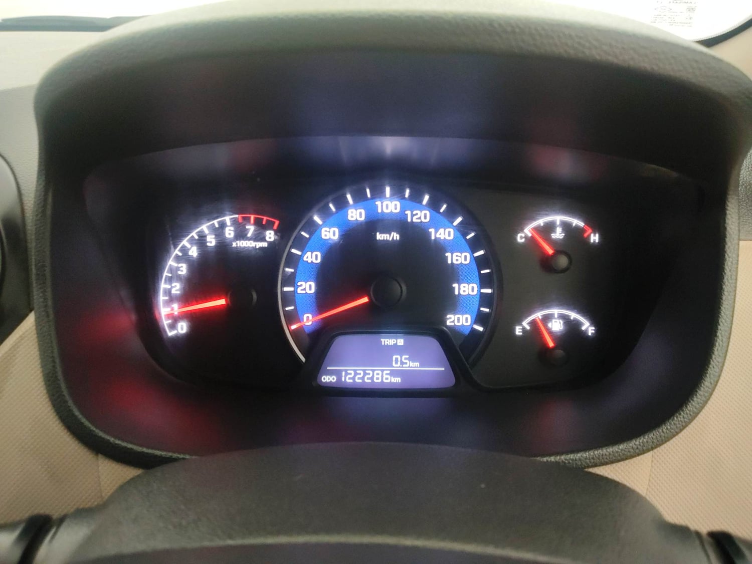 Used 2014 Hyundai Xcent S 1.2 (O) Petrol Manual interior CLUSTERMETER VIEW