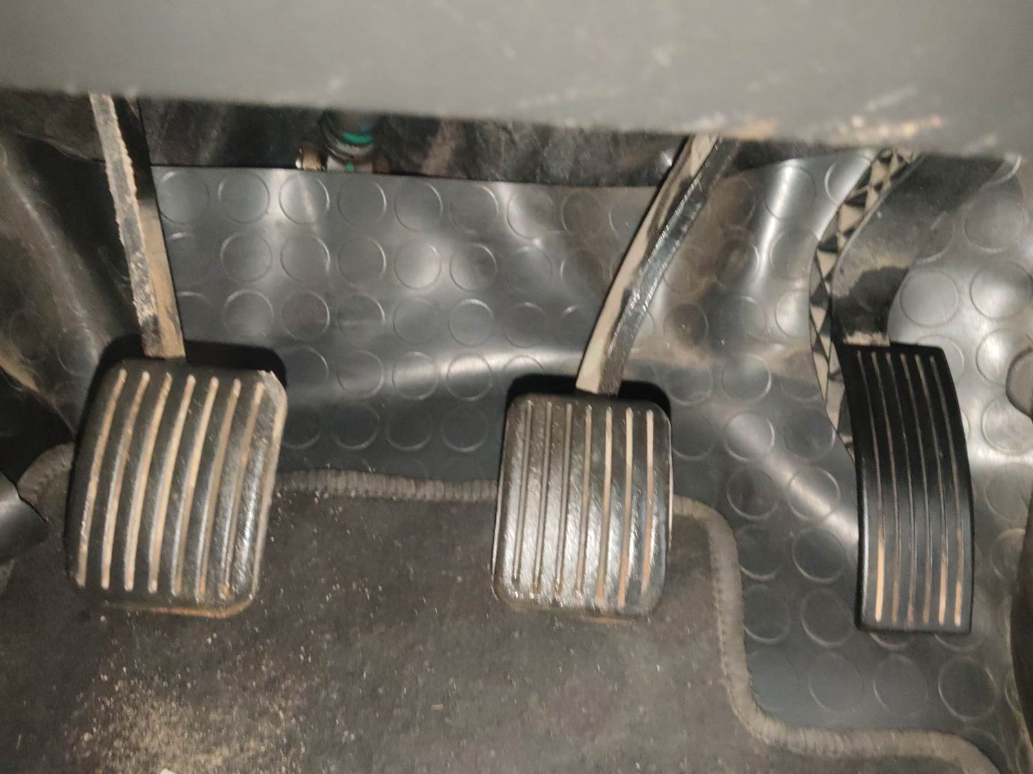 Used 2014 Hyundai Xcent S 1.2 (O) Petrol Manual interior PEDALS VIEW